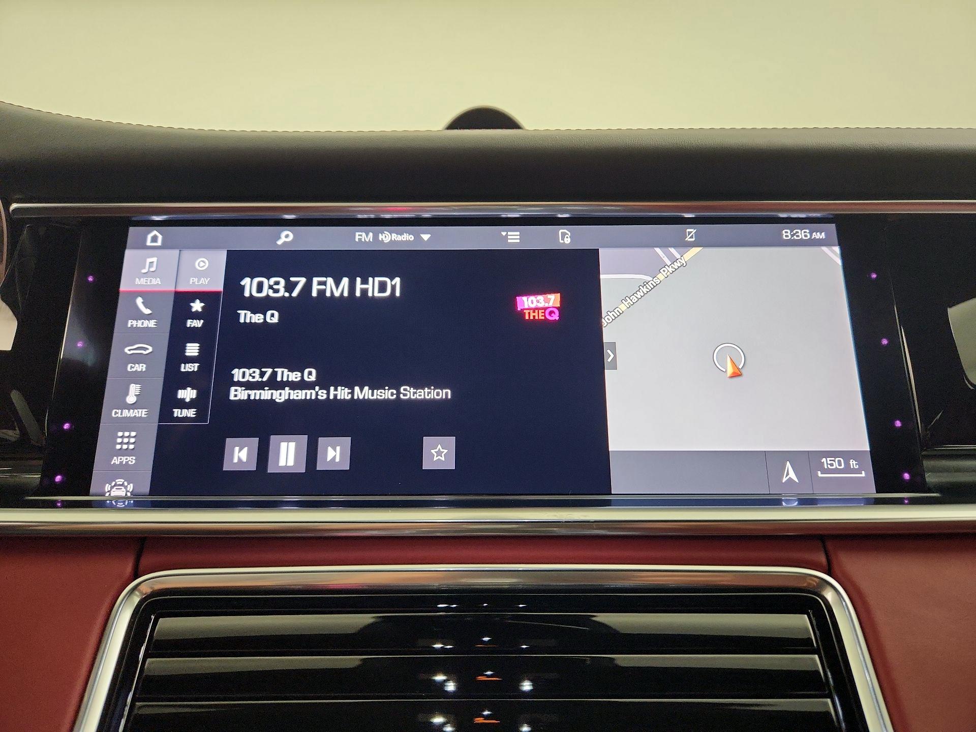 Thumbnail: 2021 Porsche Panamera - 16