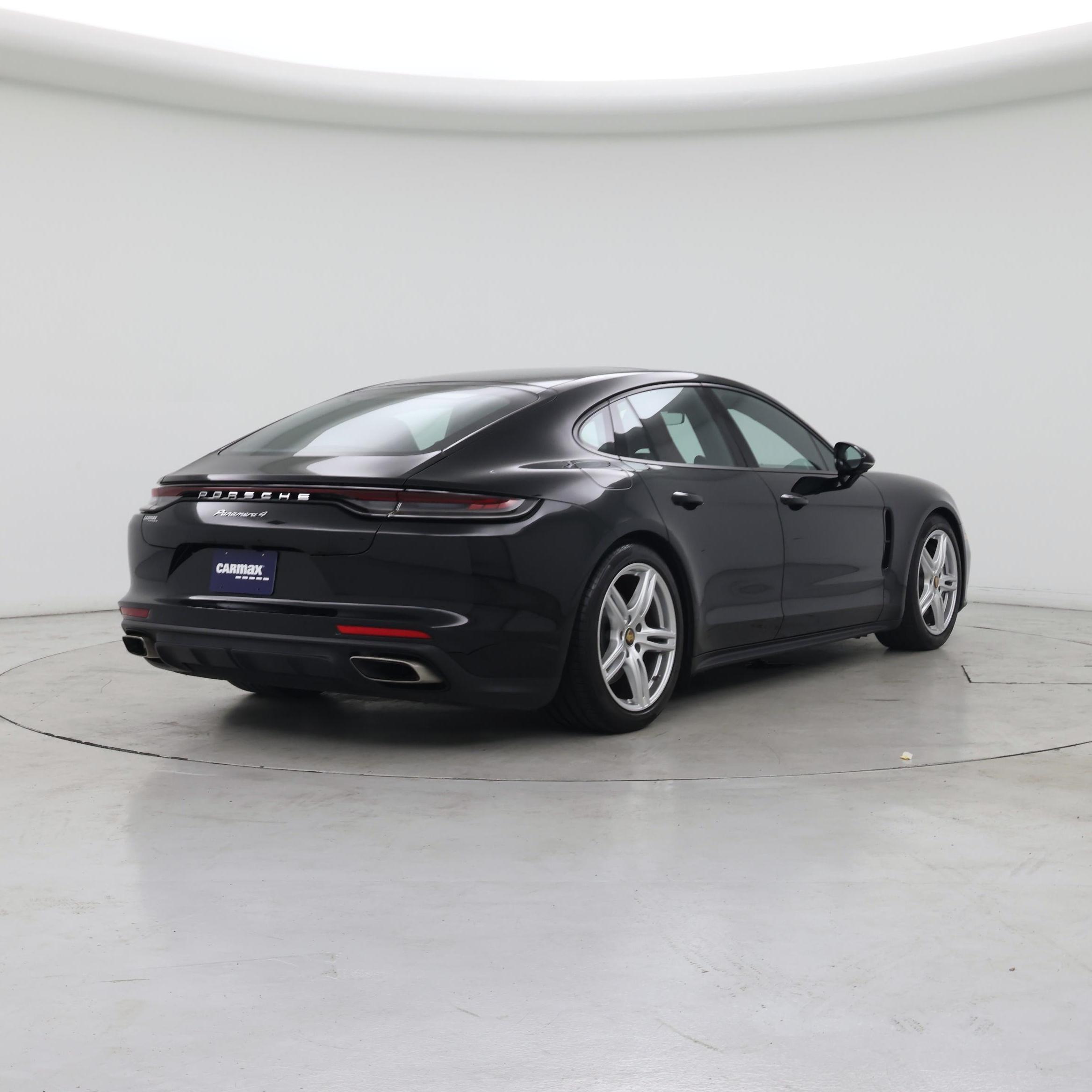 Thumbnail: 2021 Porsche Panamera - 8