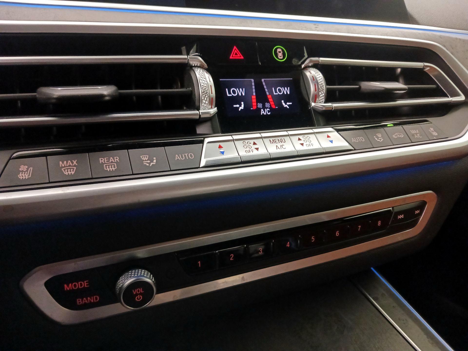 Thumbnail: 2021 BMW X5 - 17