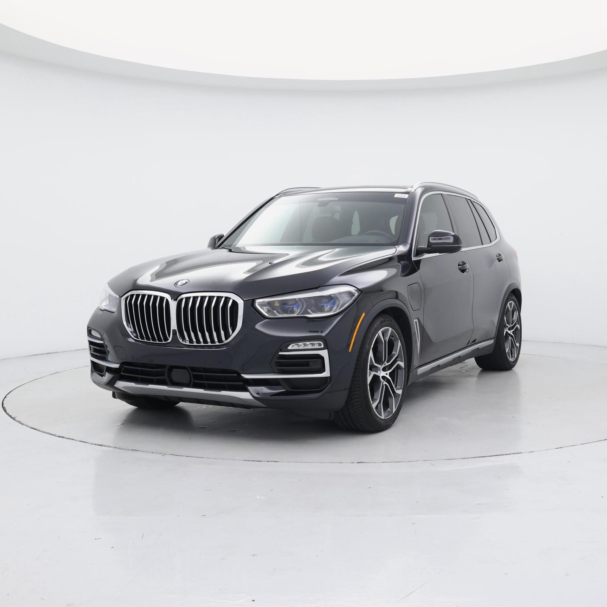 Thumbnail: 2021 BMW X5 - 4