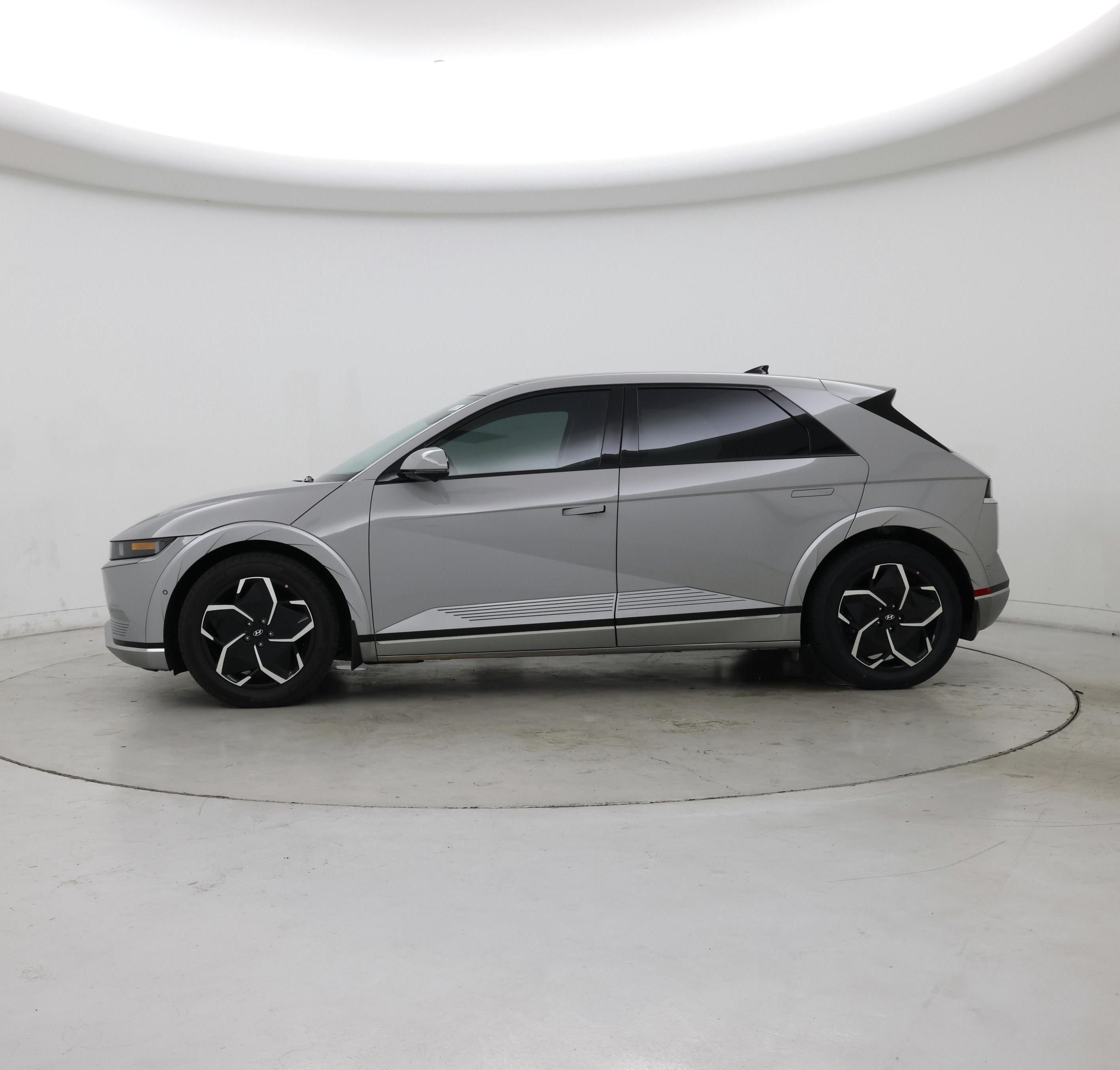 Thumbnail: 2024 Hyundai Ioniq 5 - 3