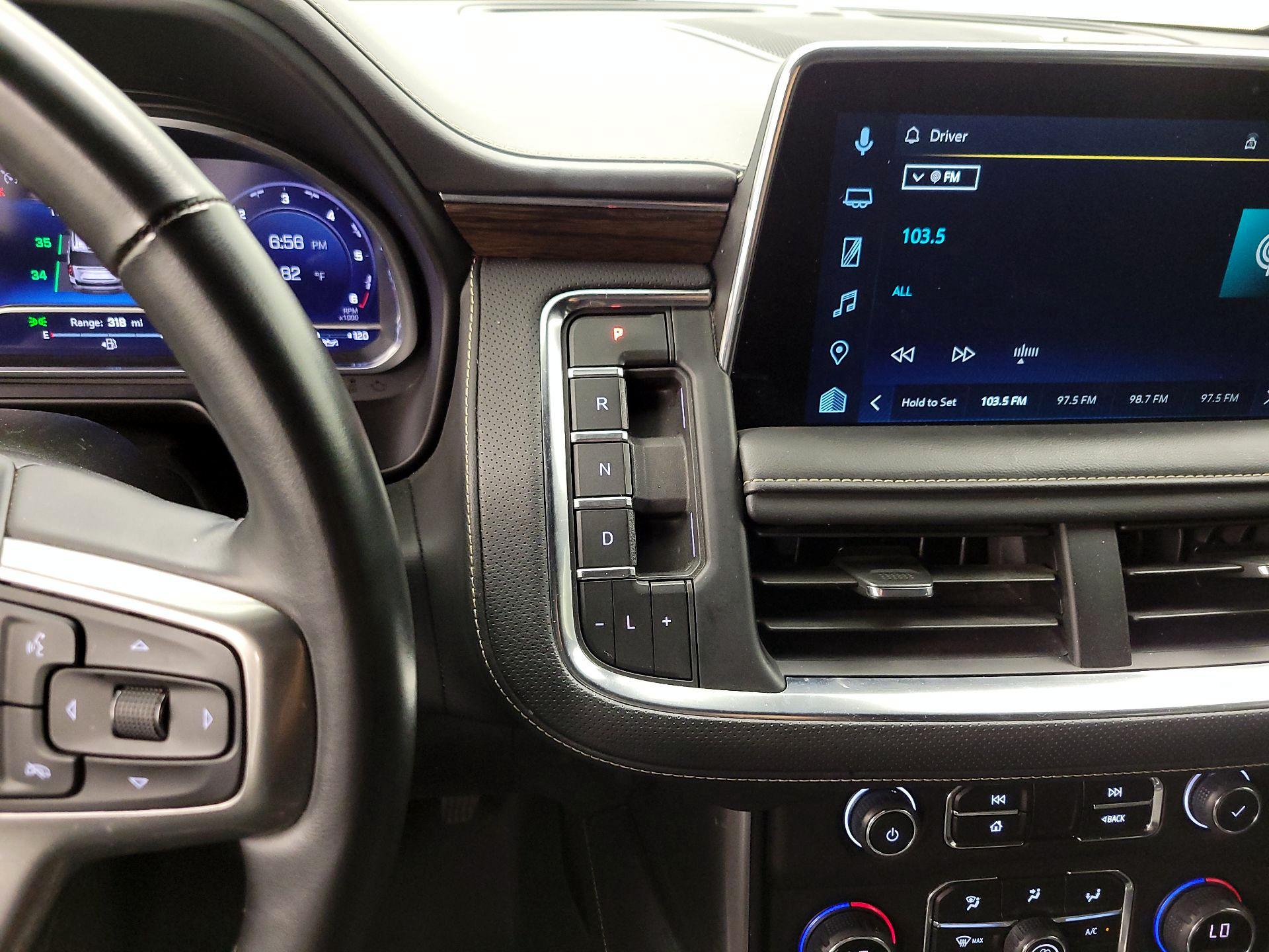 Thumbnail: 2023 Chevrolet Suburban - 18
