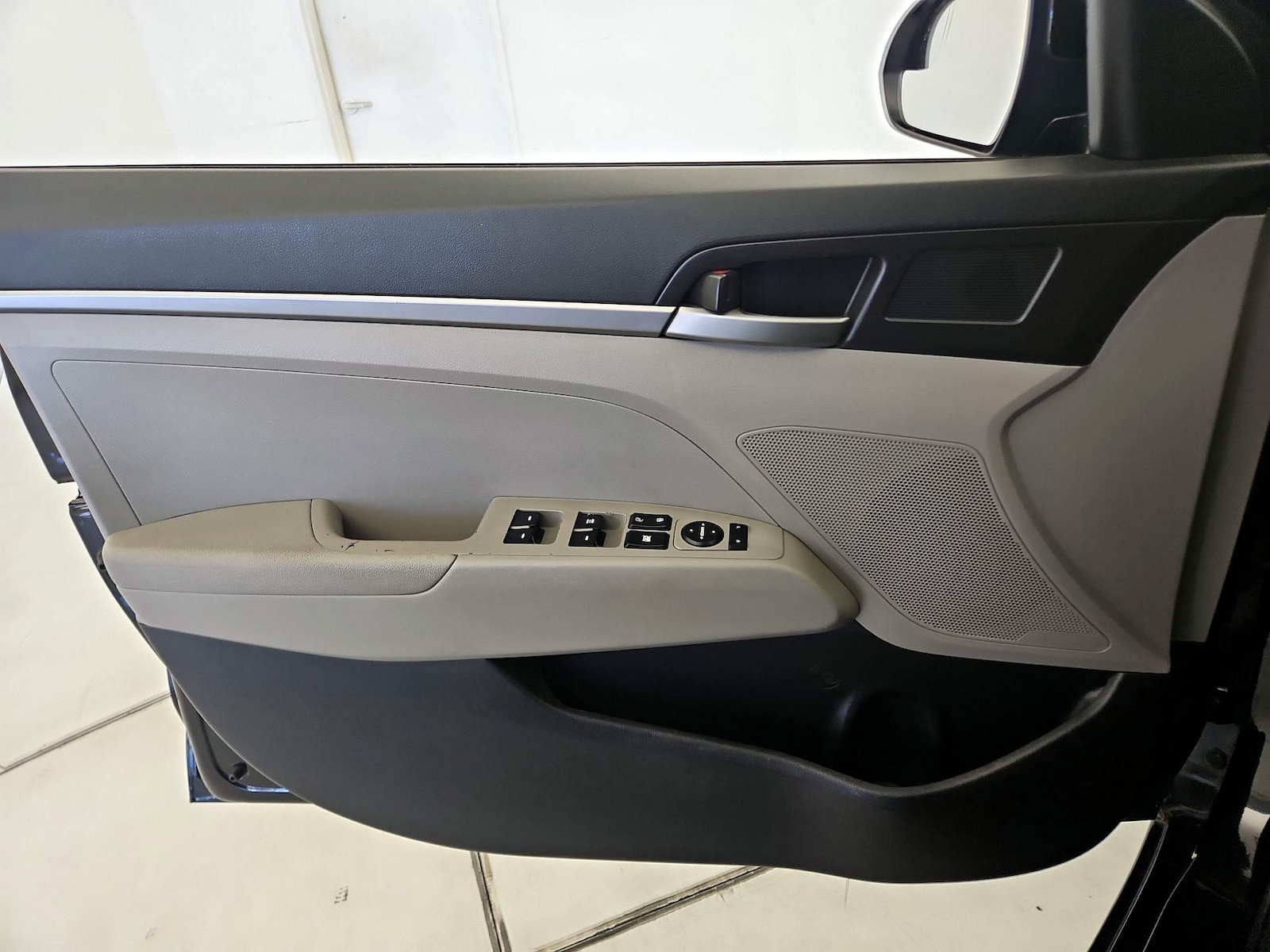 2017 Hyundai Elantra SE - Photo 13