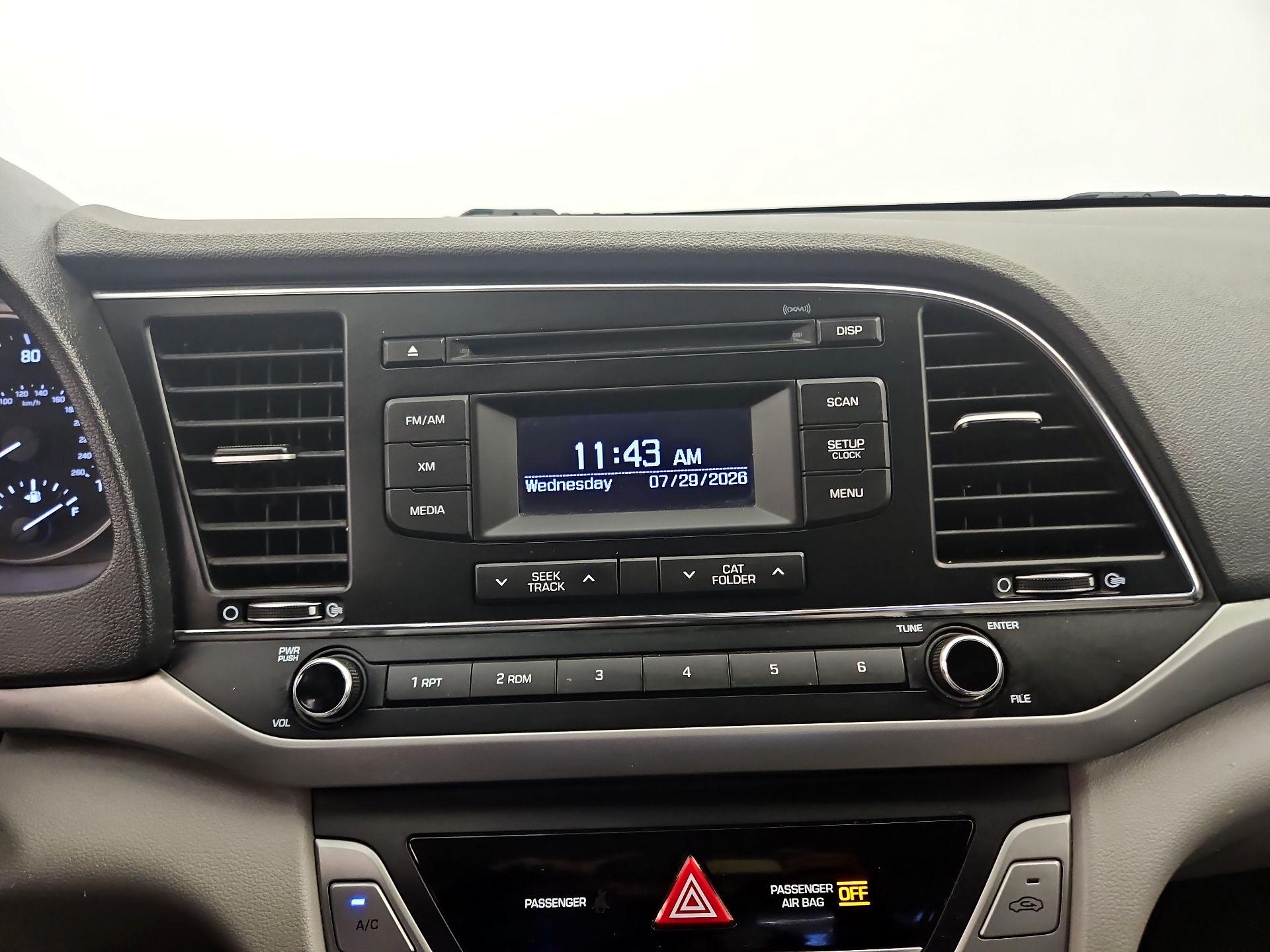 Thumbnail: 2017 Hyundai Elantra - 14