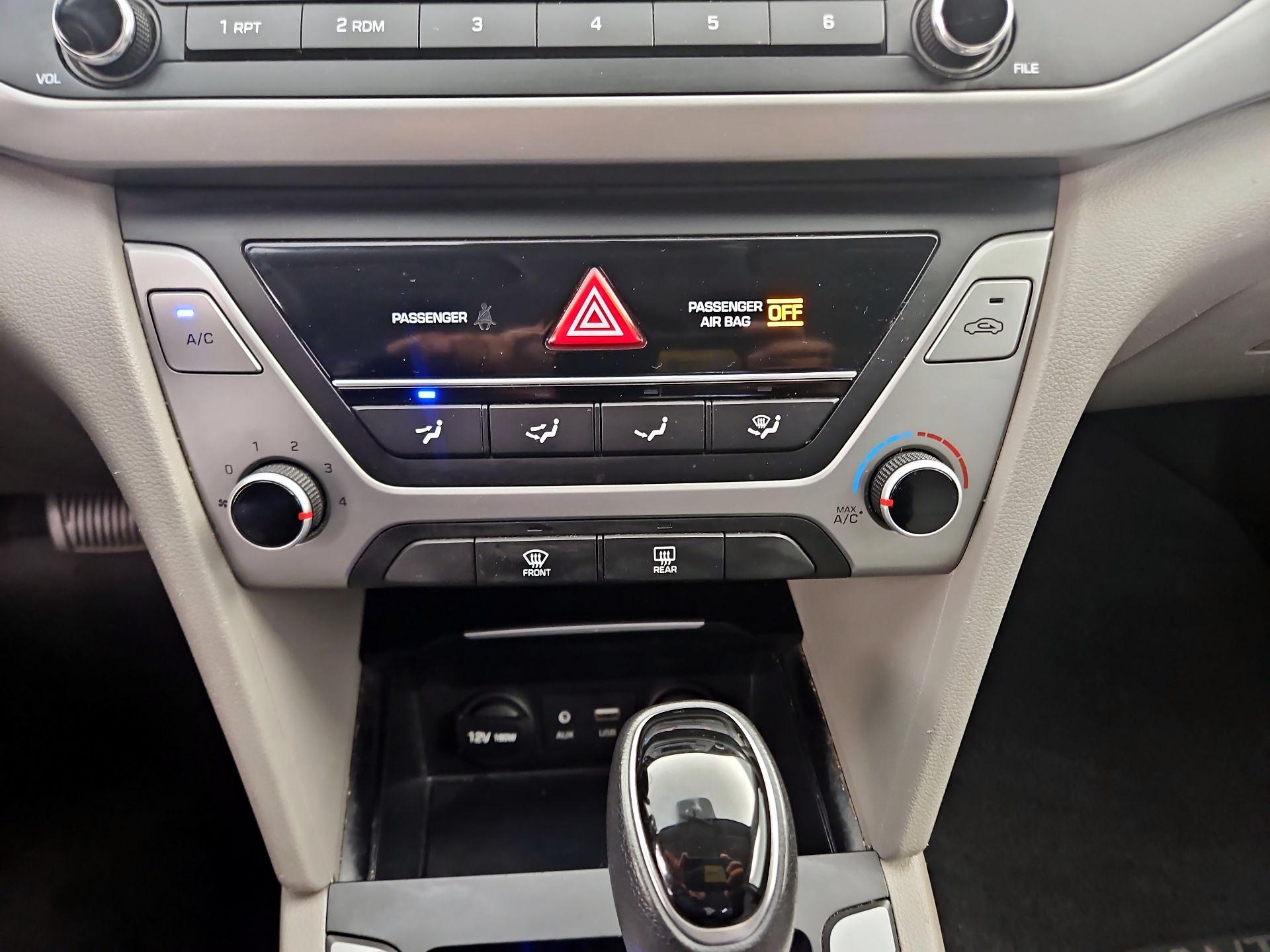 Thumbnail: 2017 Hyundai Elantra - 15