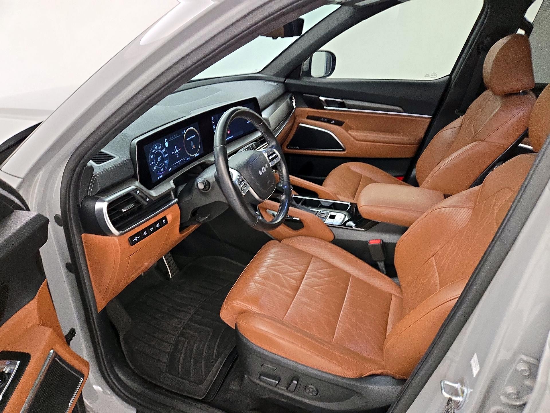Thumbnail: 2023 Kia Telluride - 11