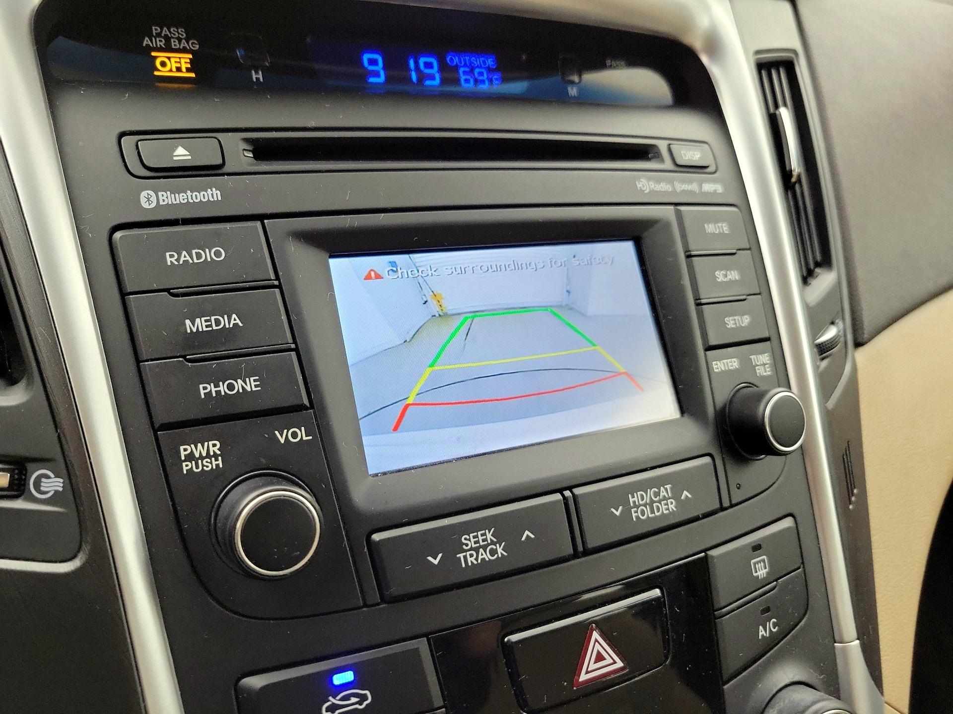 Thumbnail: 2014 Hyundai Sonata - 14