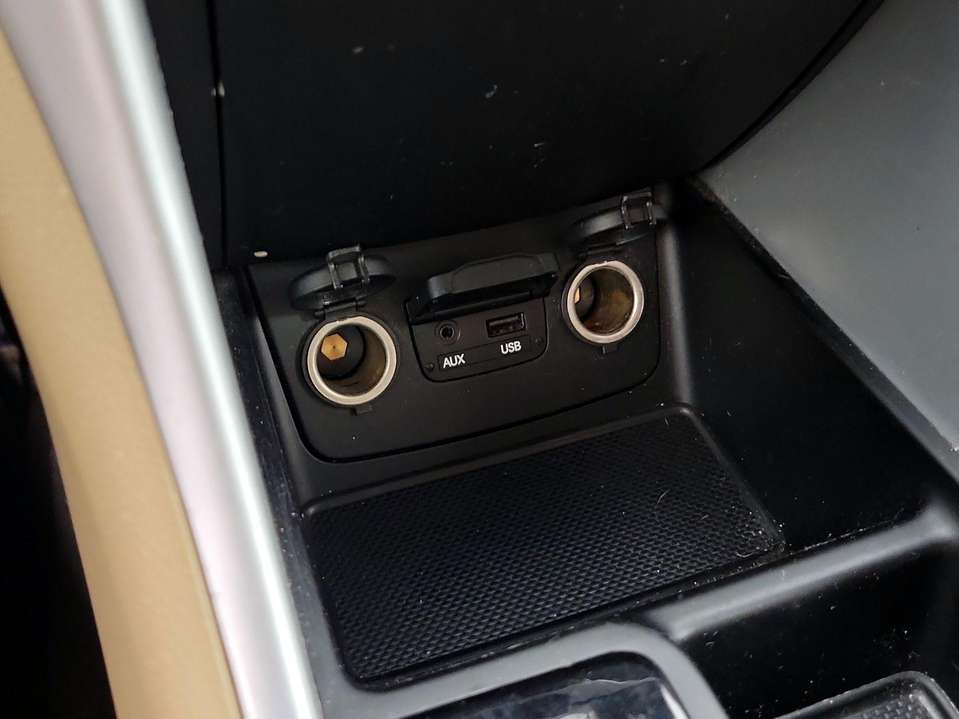 Thumbnail: 2014 Hyundai Sonata - 18