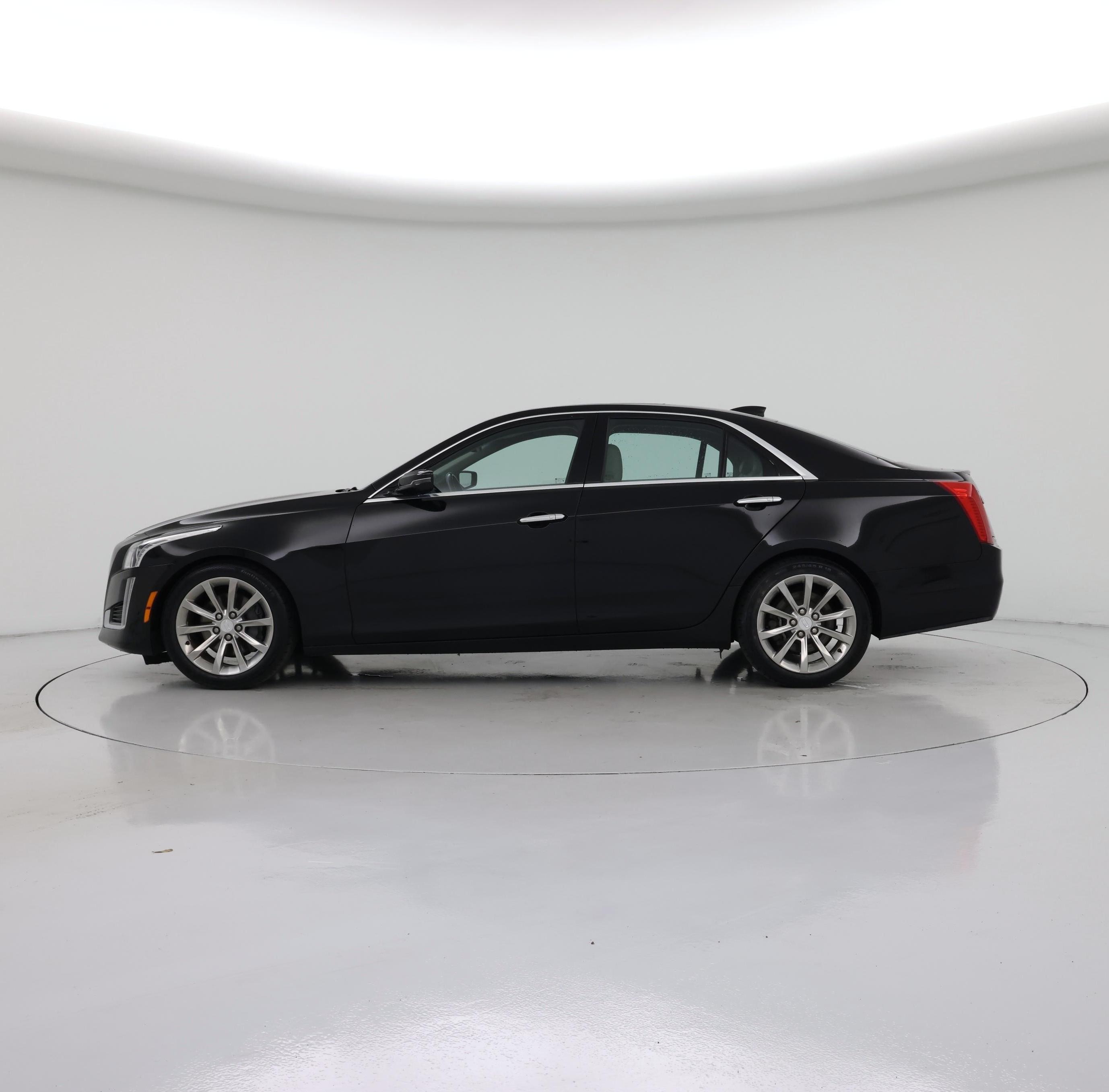 Thumbnail: 2019 Cadillac CTS - 3