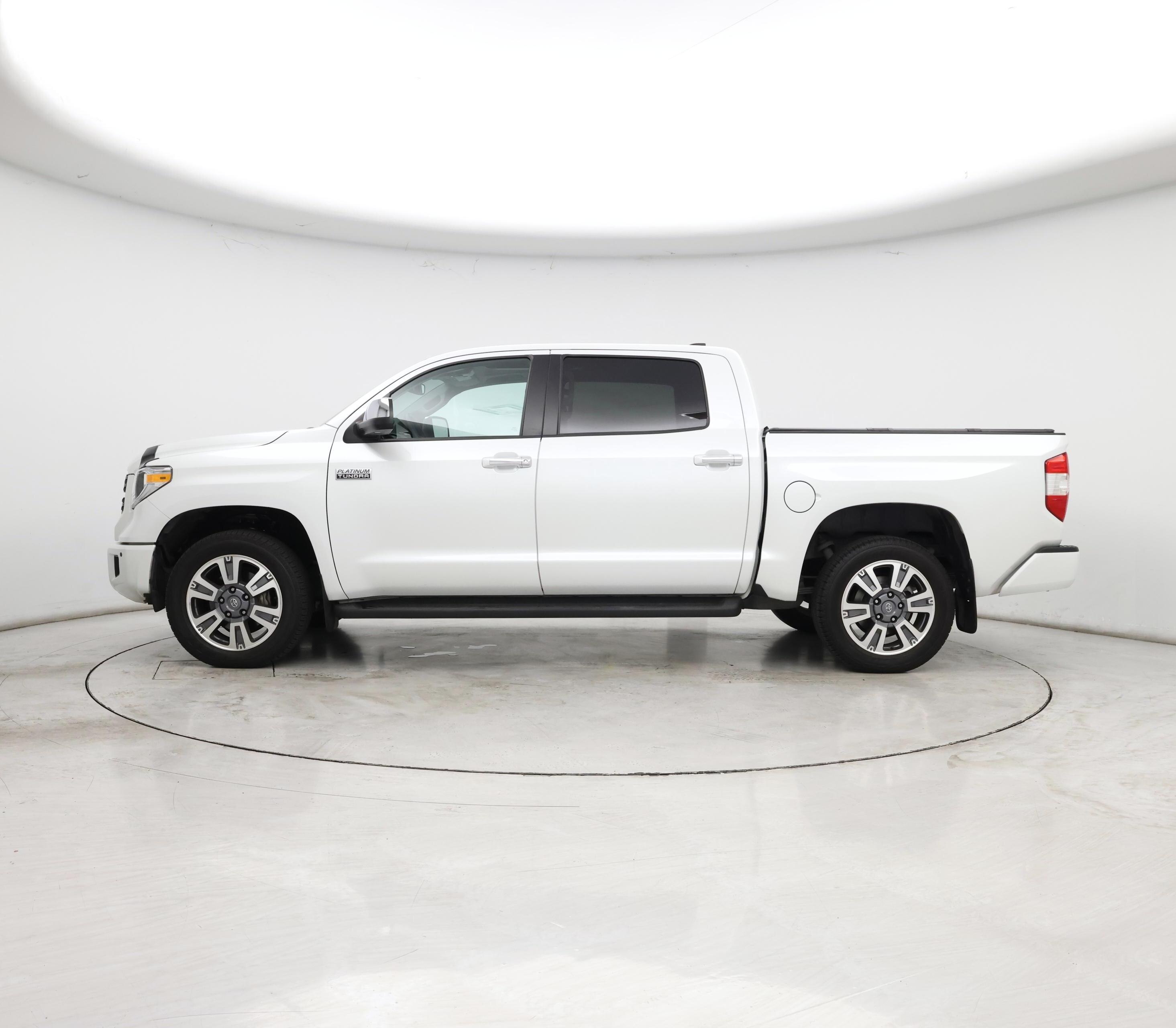 Thumbnail: 2021 Toyota Tundra - 3