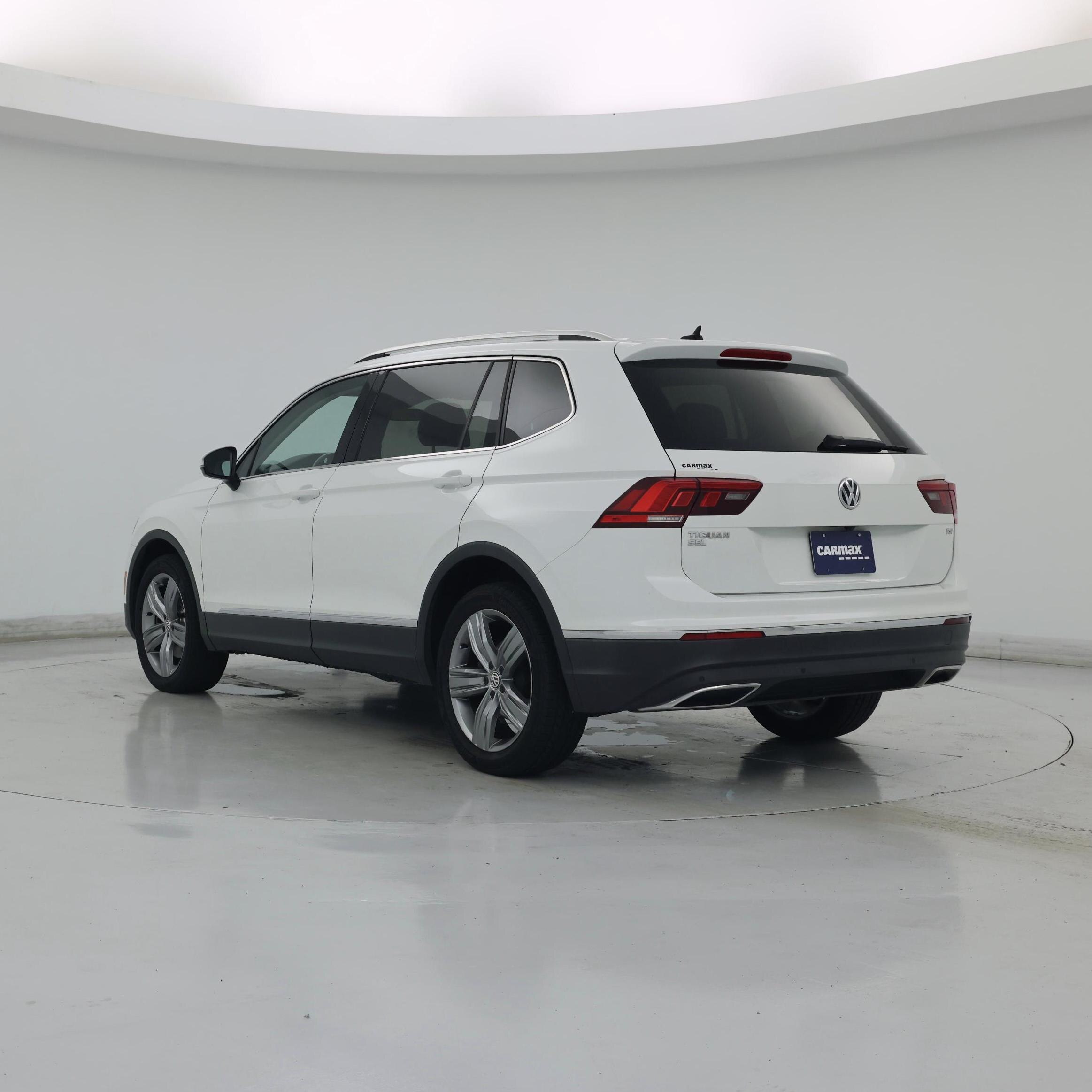 Thumbnail: 2018 Volkswagen Tiguan - 2