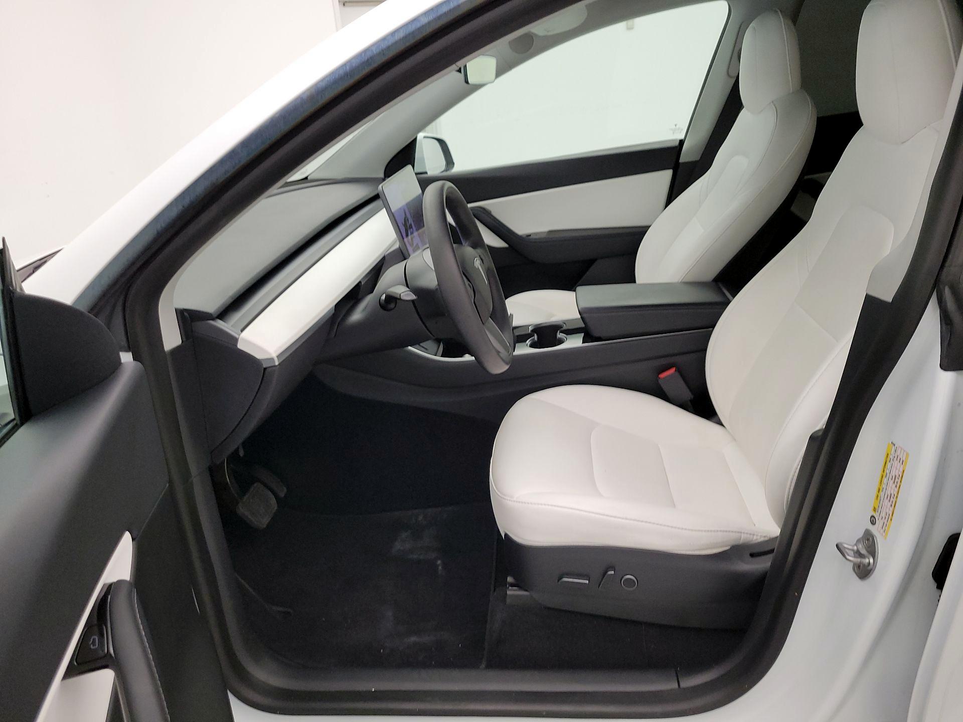 Thumbnail: 2021 Tesla Model Y - 11