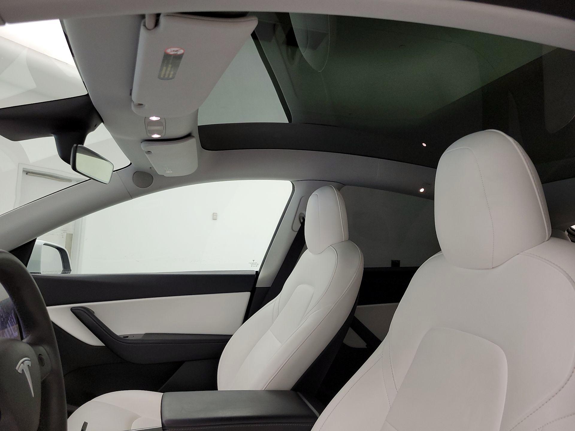 Thumbnail: 2021 Tesla Model Y - 18