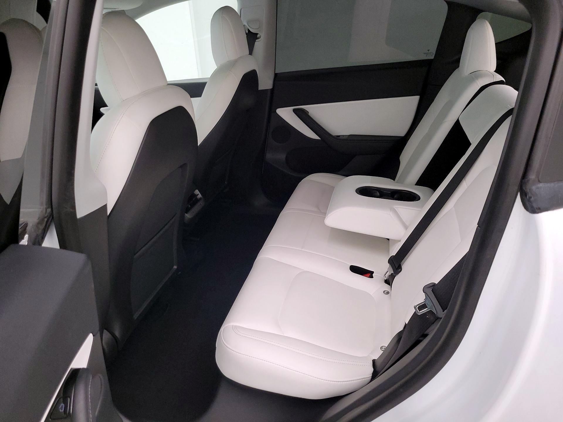 Thumbnail: 2021 Tesla Model Y - 19