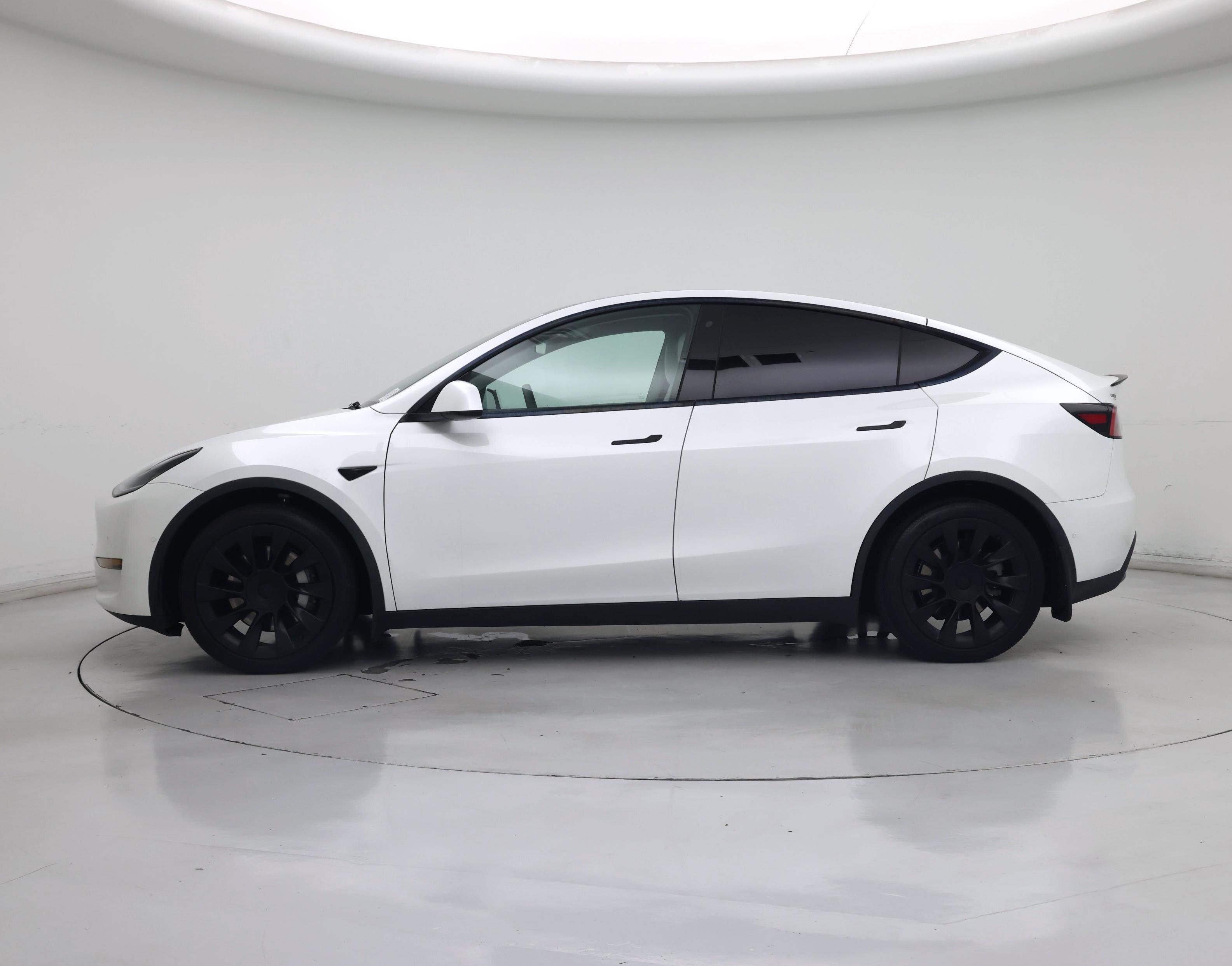 Thumbnail: 2021 Tesla Model Y - 3