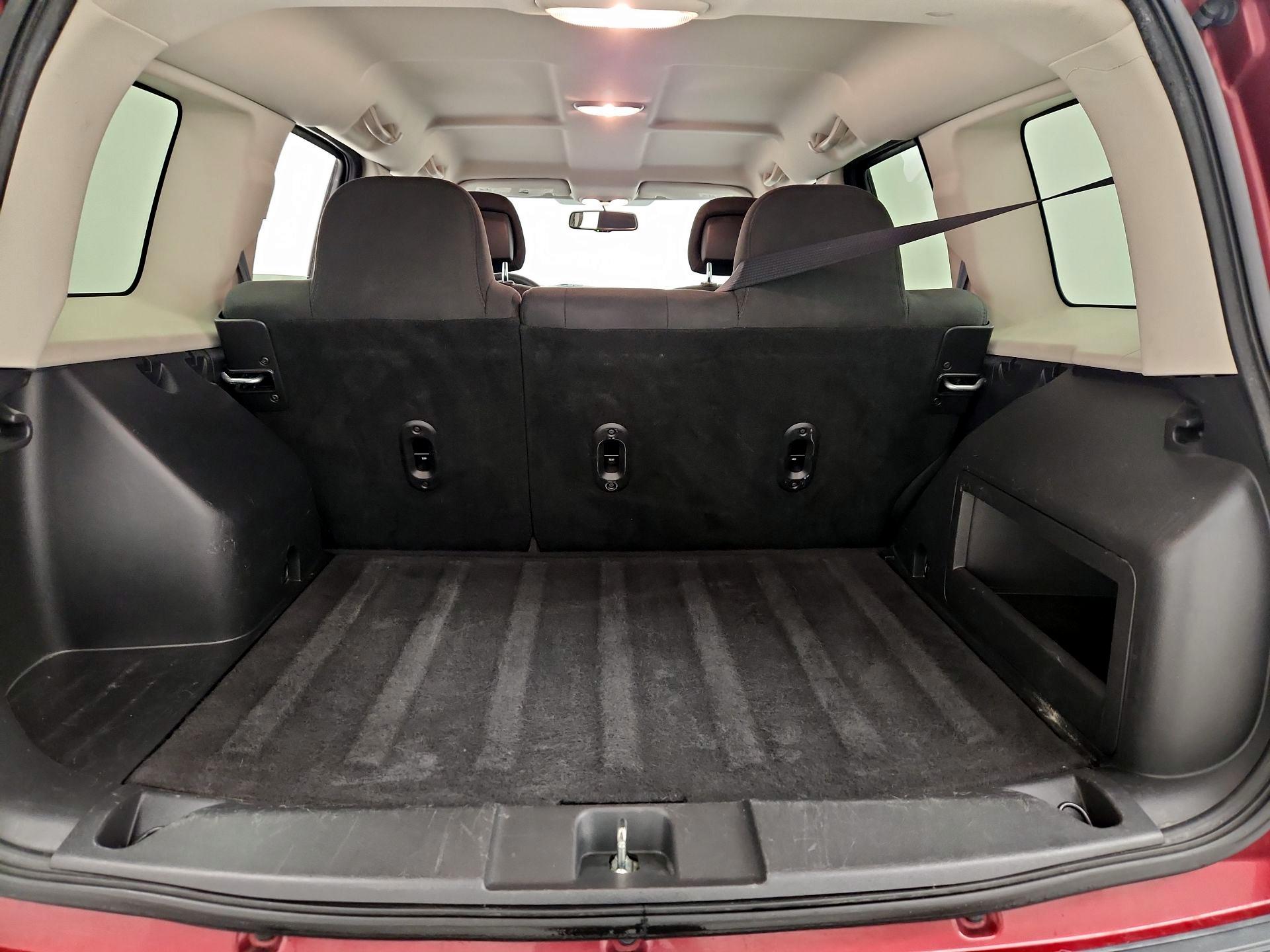 Thumbnail: 2015 Jeep Patriot - 18