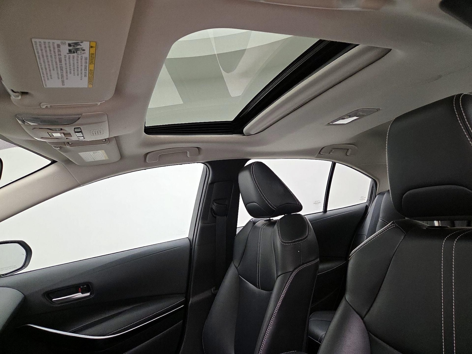 2022 Toyota Corolla XLE - Photo 21