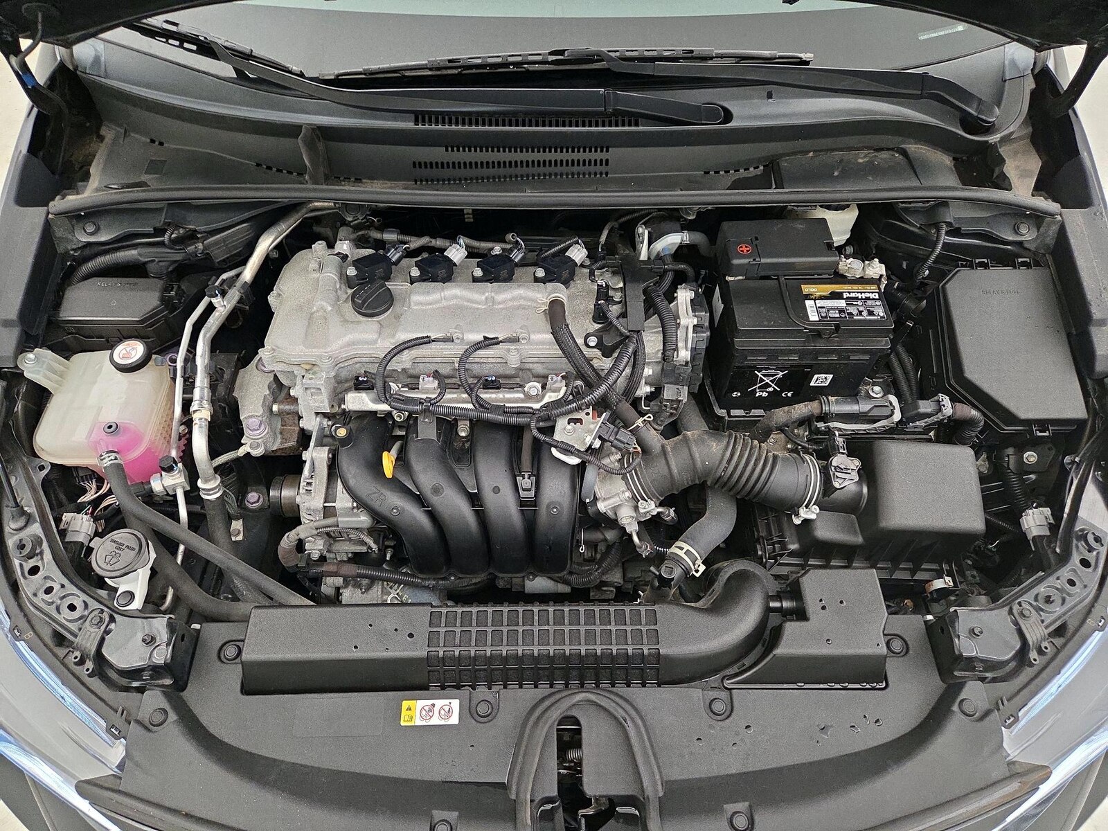 2022 Toyota Corolla XLE - Photo 24
