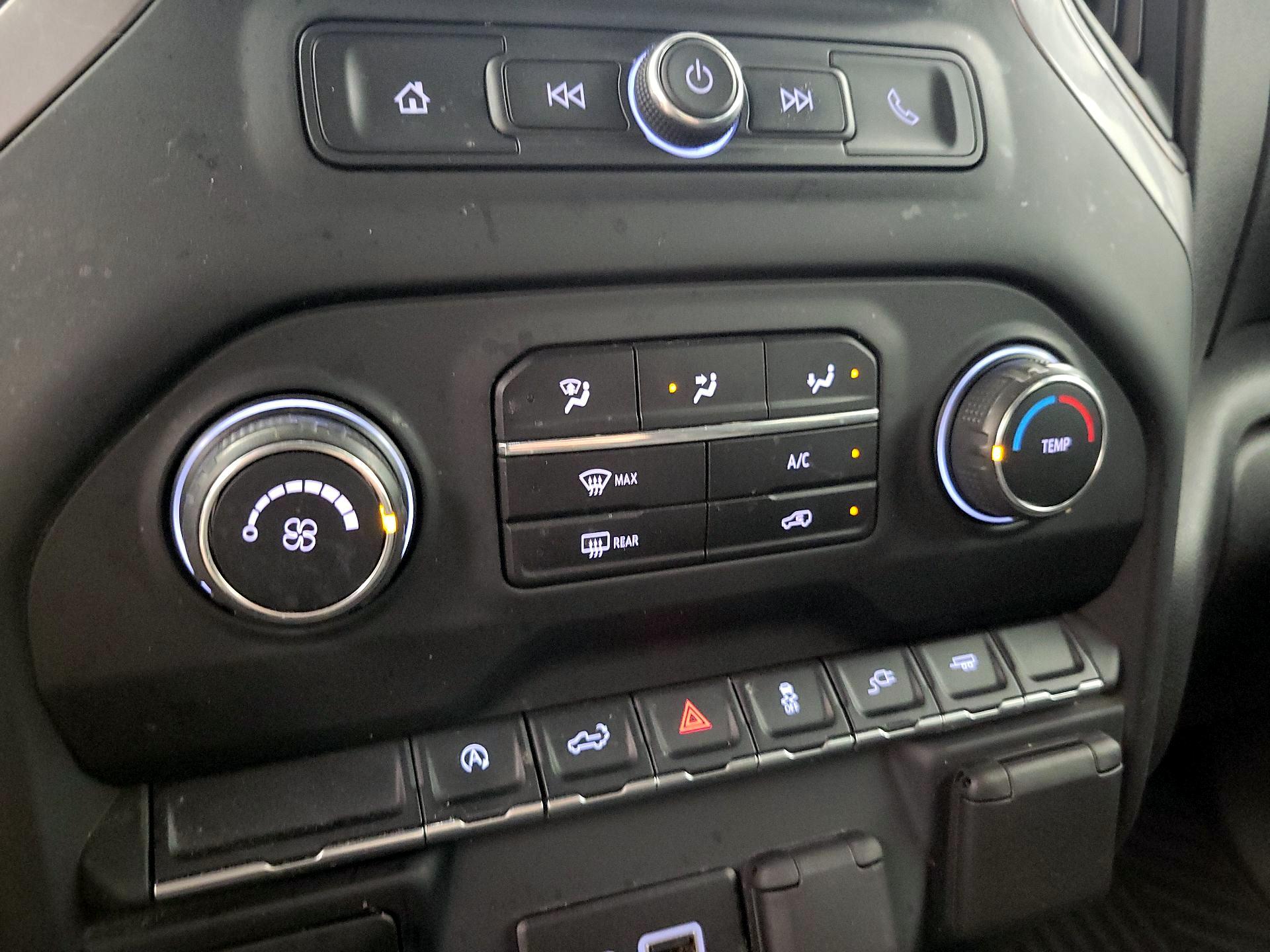 Thumbnail: 2021 Chevrolet Silverado 1500 - 16