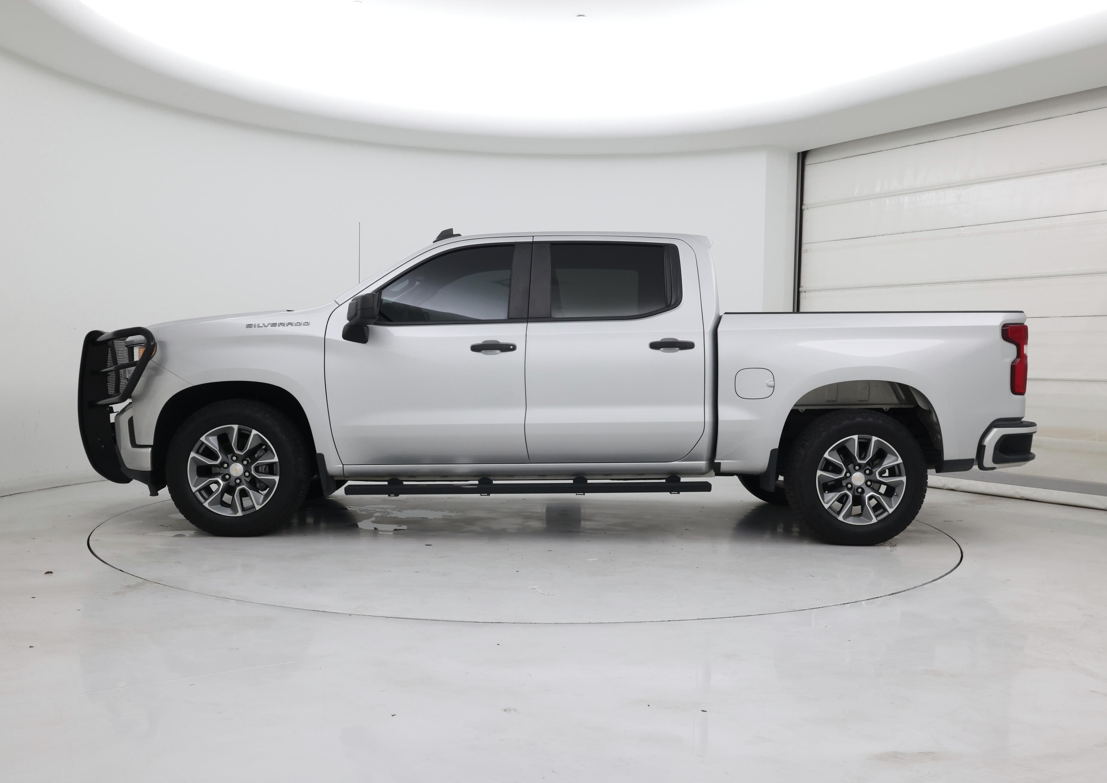 Thumbnail: 2021 Chevrolet Silverado 1500 - 3