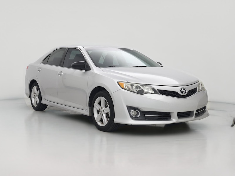 2014 Toyota Camry SE -
                  Canoga Park, CA