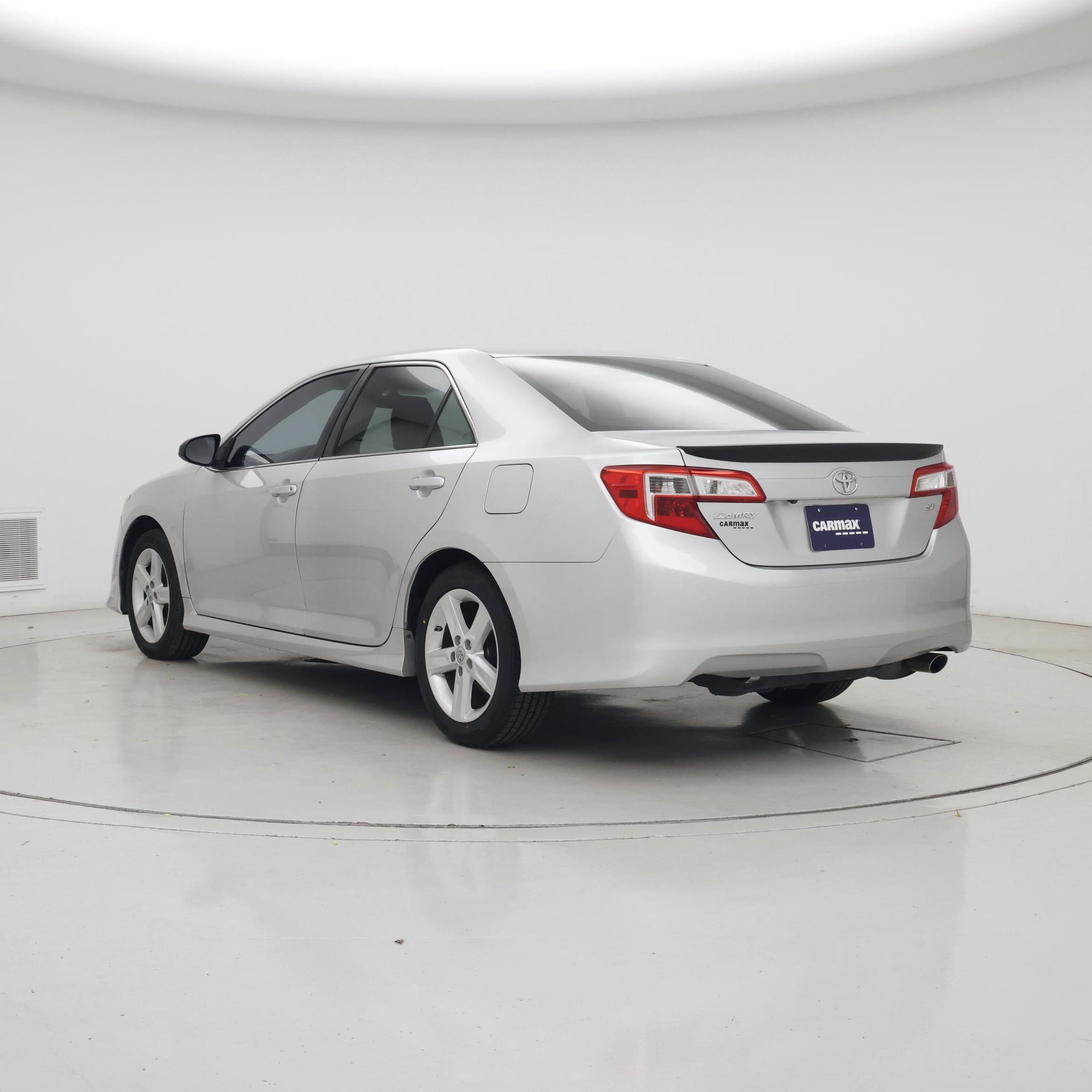 Thumbnail: 2014 Toyota Camry - 2