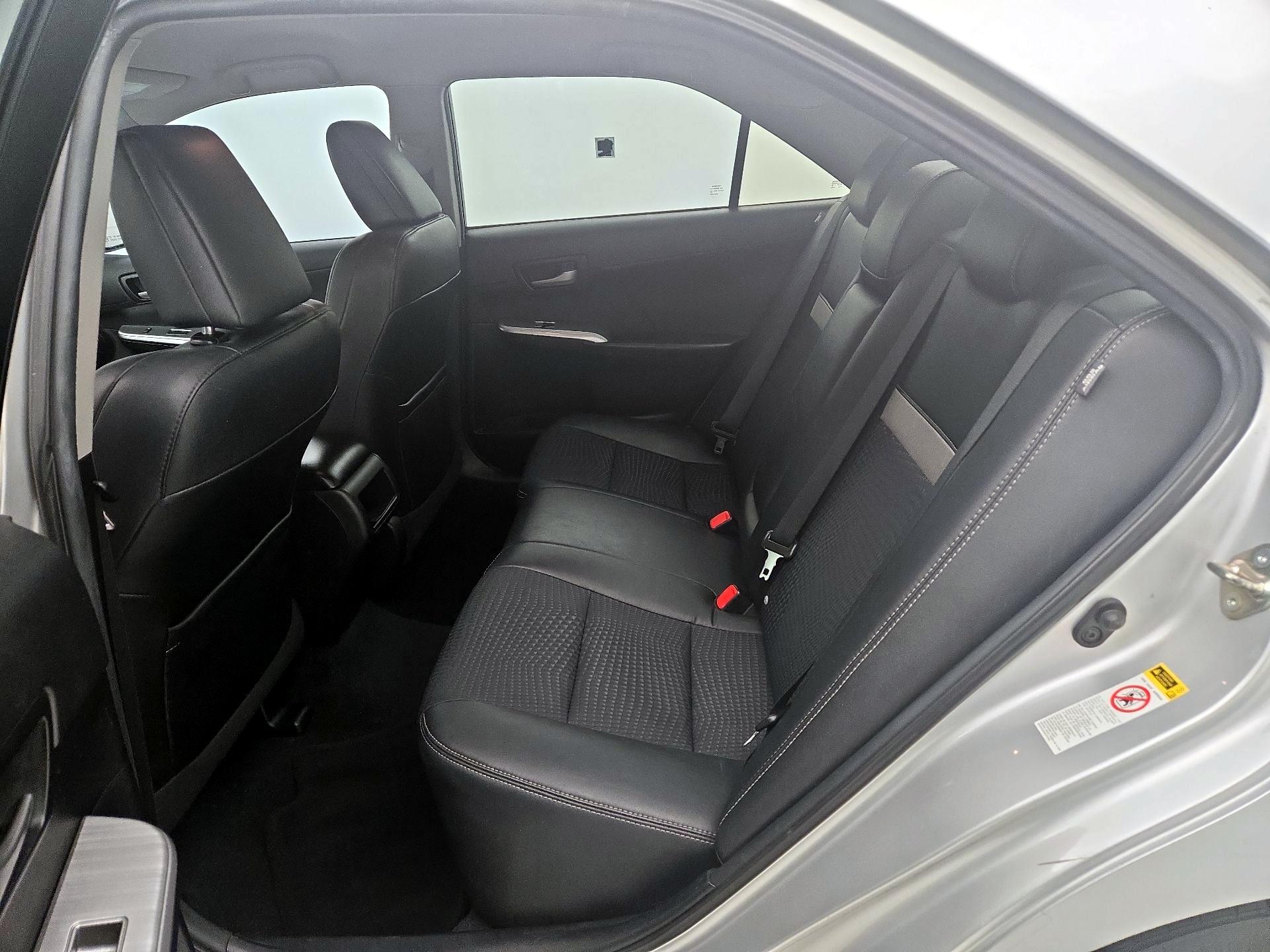 Thumbnail: 2014 Toyota Camry - 19