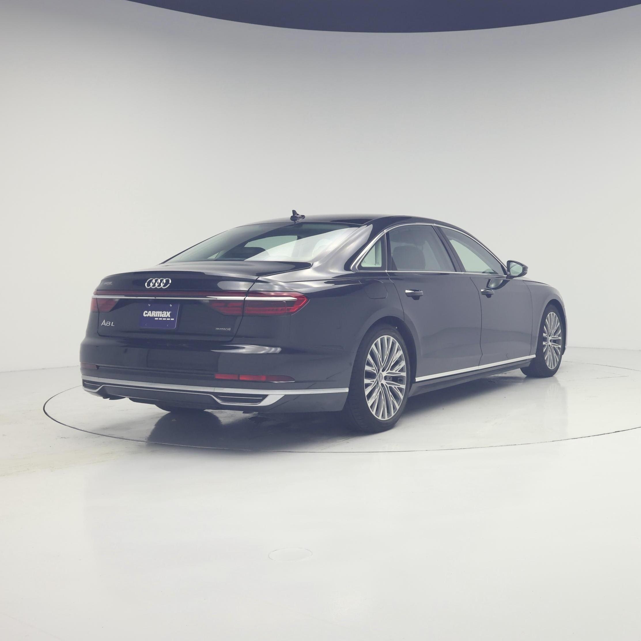 Thumbnail: 2019 Audi A8 - 8