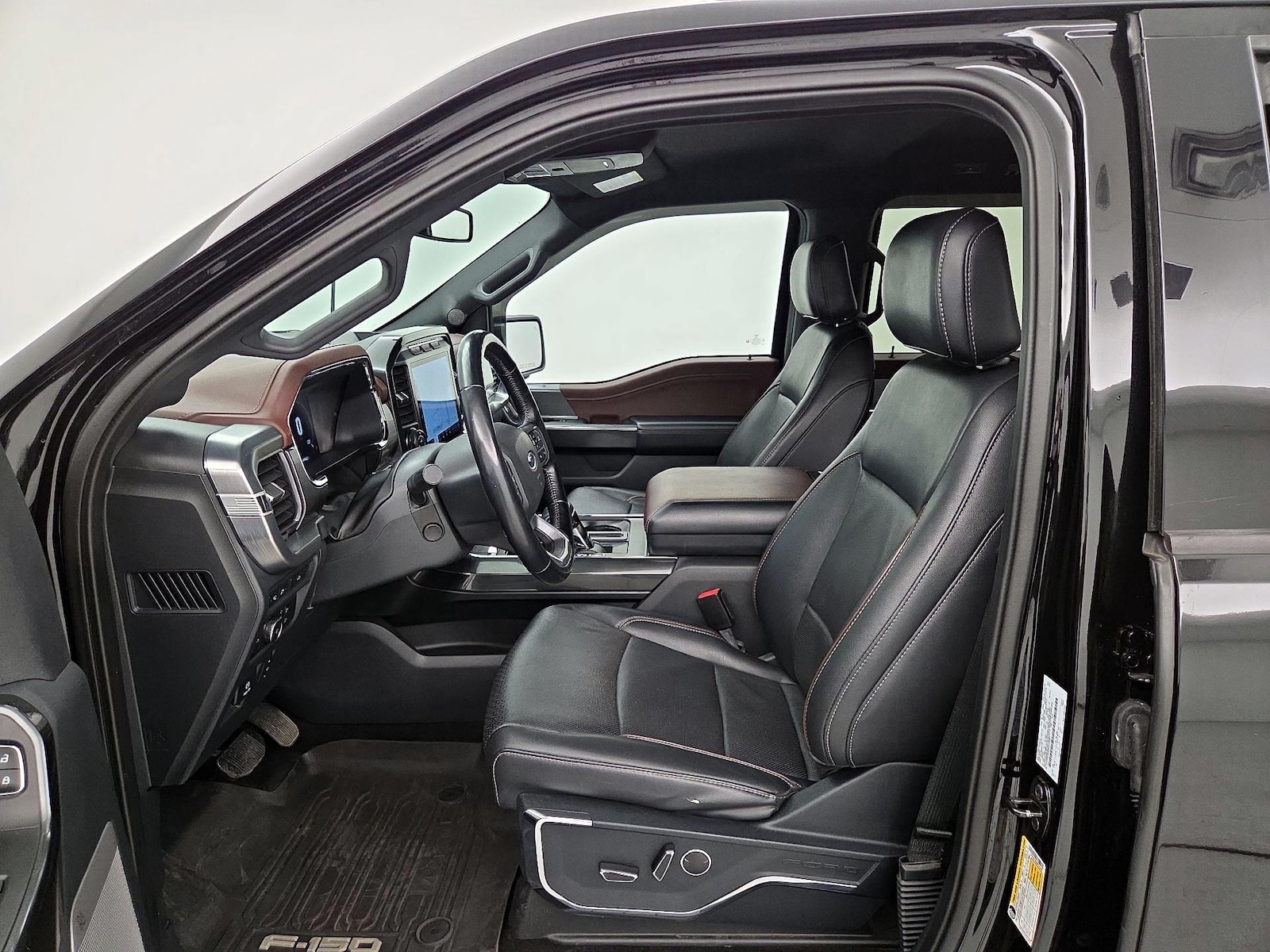 2021 Ford F-150 Lariat - Photo 12