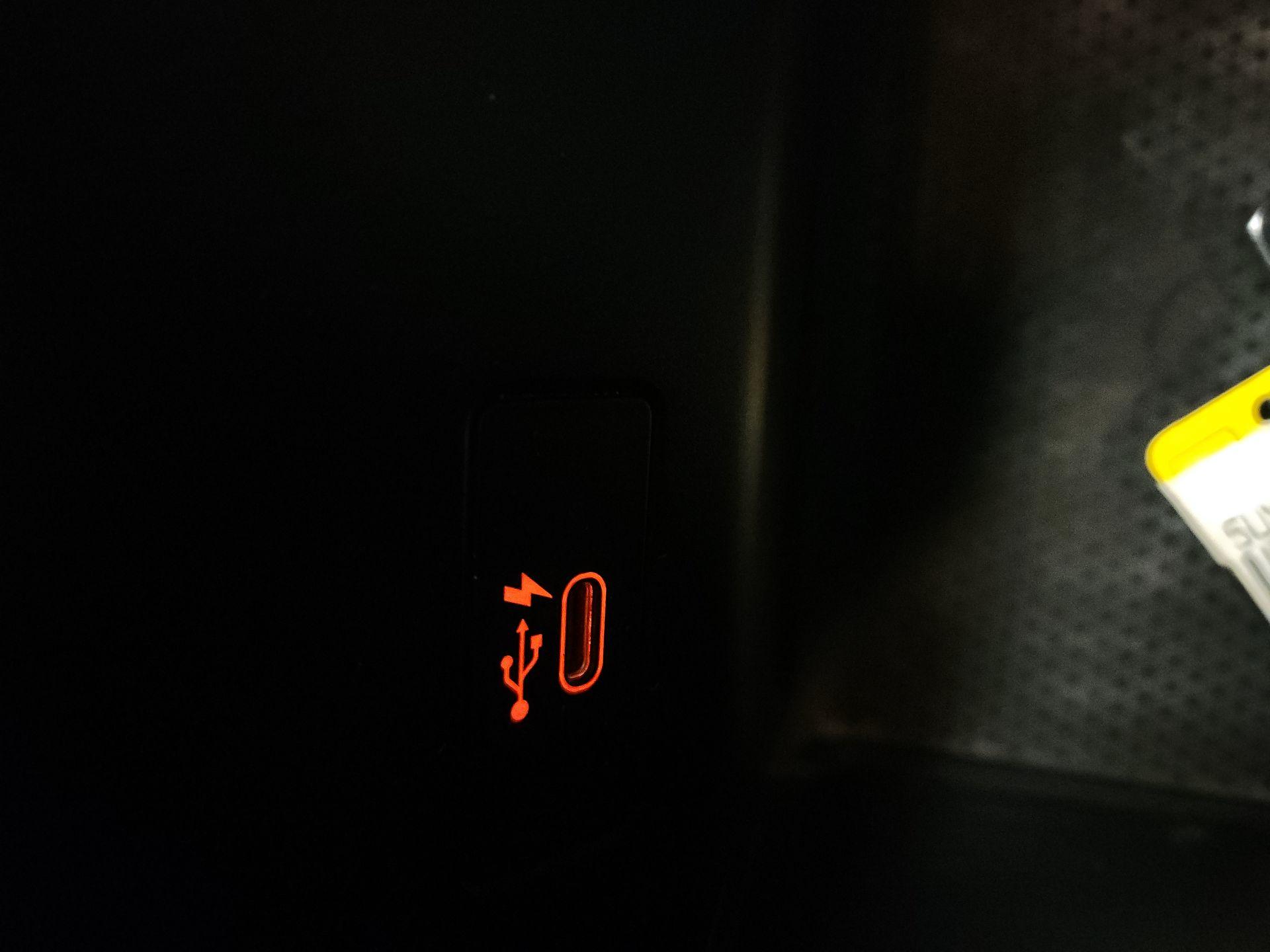 Thumbnail: 2020 BMW X5 - 18