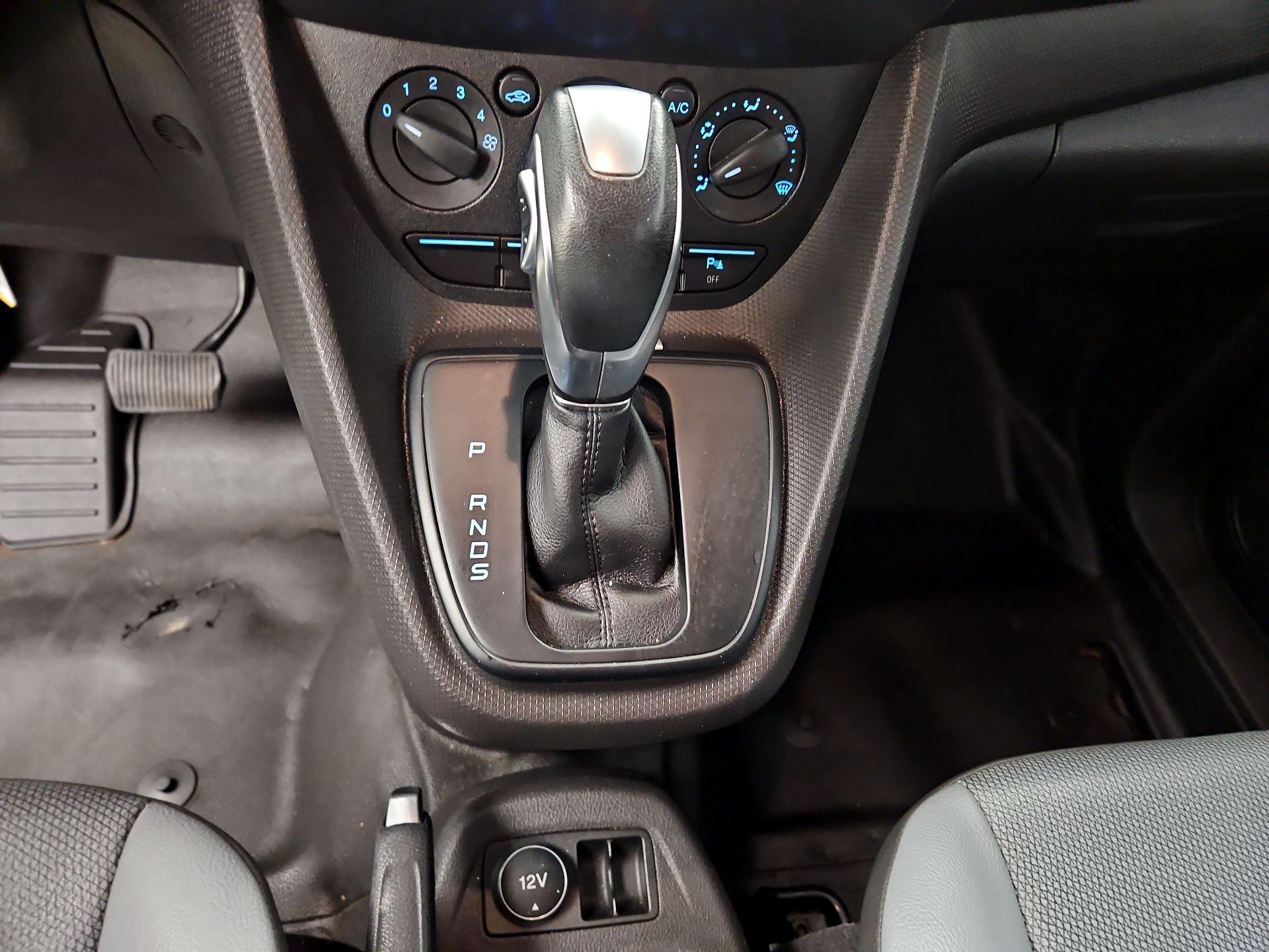 Thumbnail: 2017 Ford Transit Series - 17