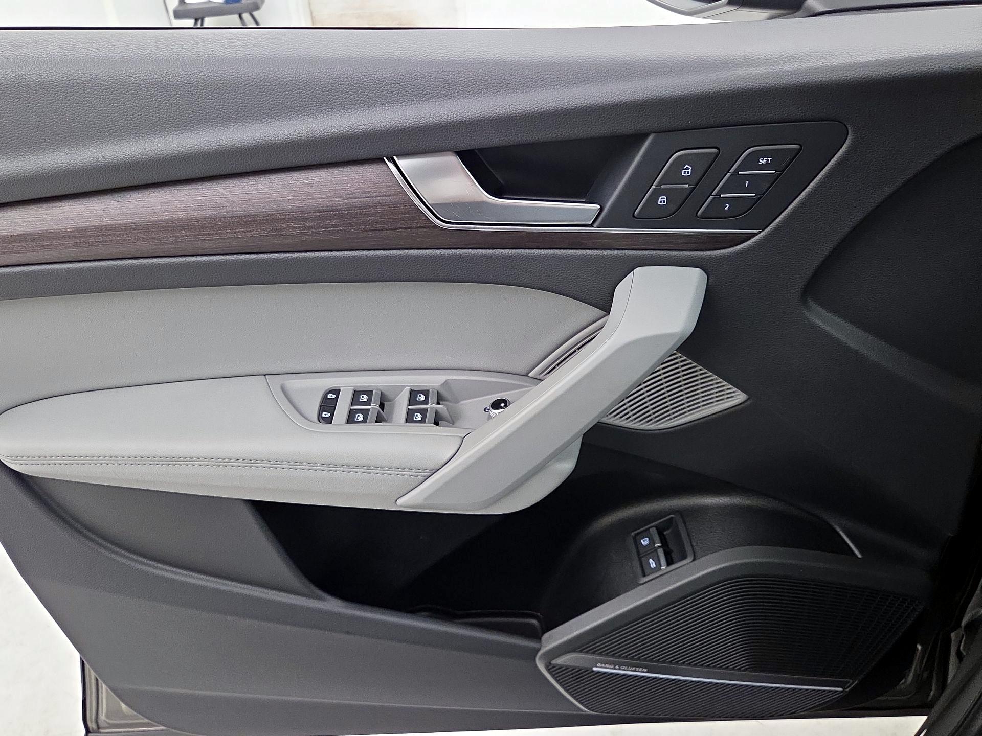 Thumbnail: 2024 Audi Q5 - 12