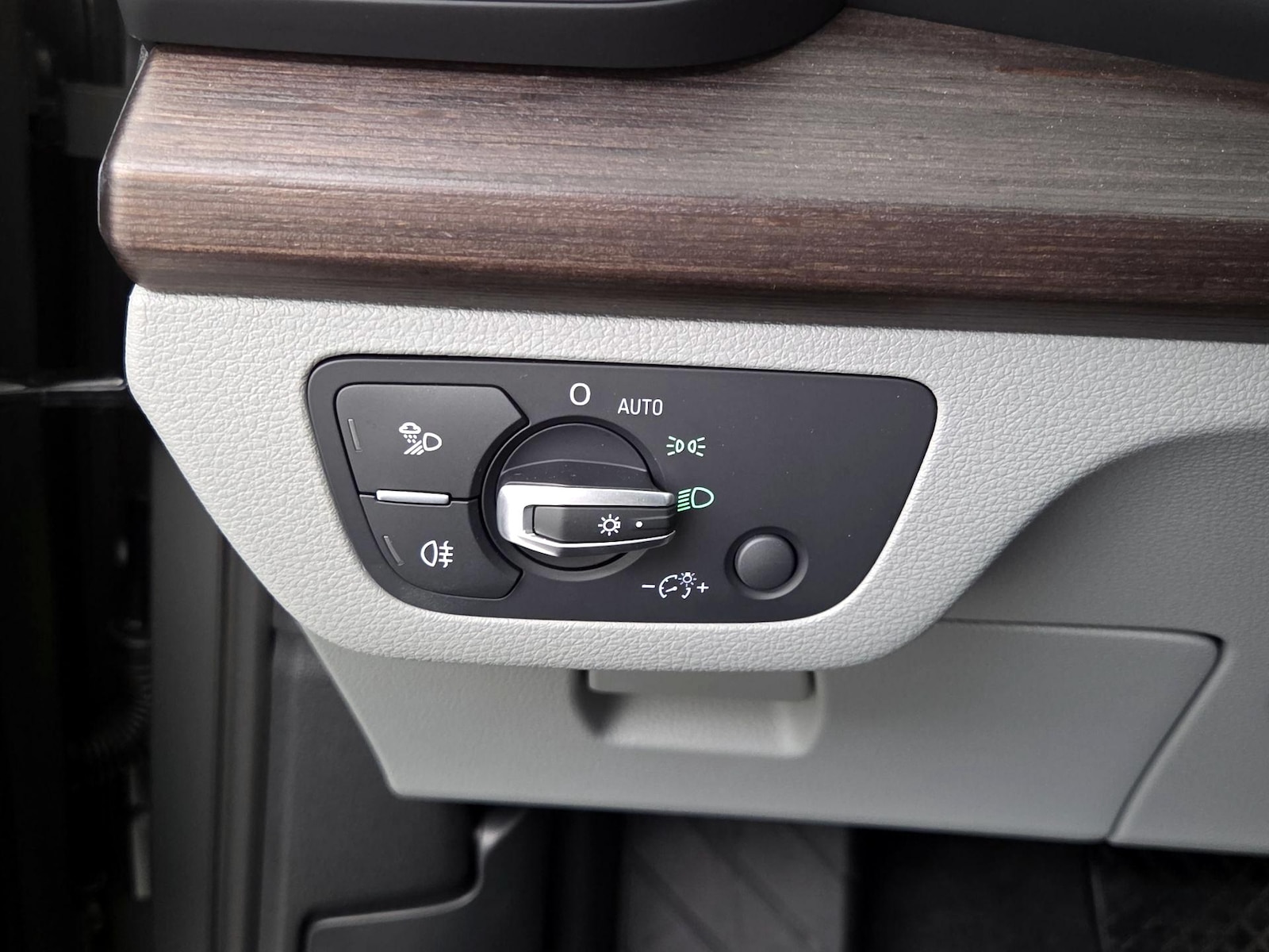 2024 Audi Q5 Premium Plus - Photo 14