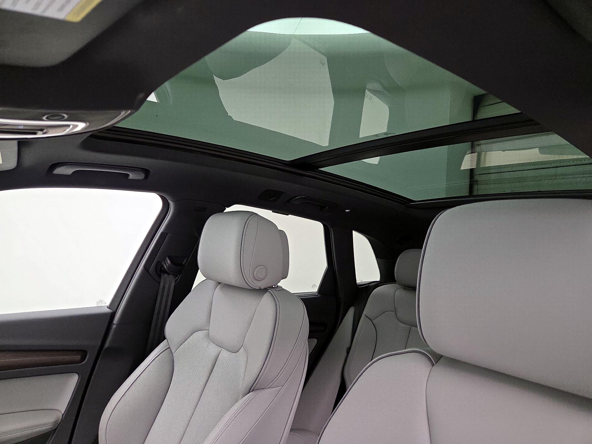 Thumbnail: 2024 Audi Q5 - 19