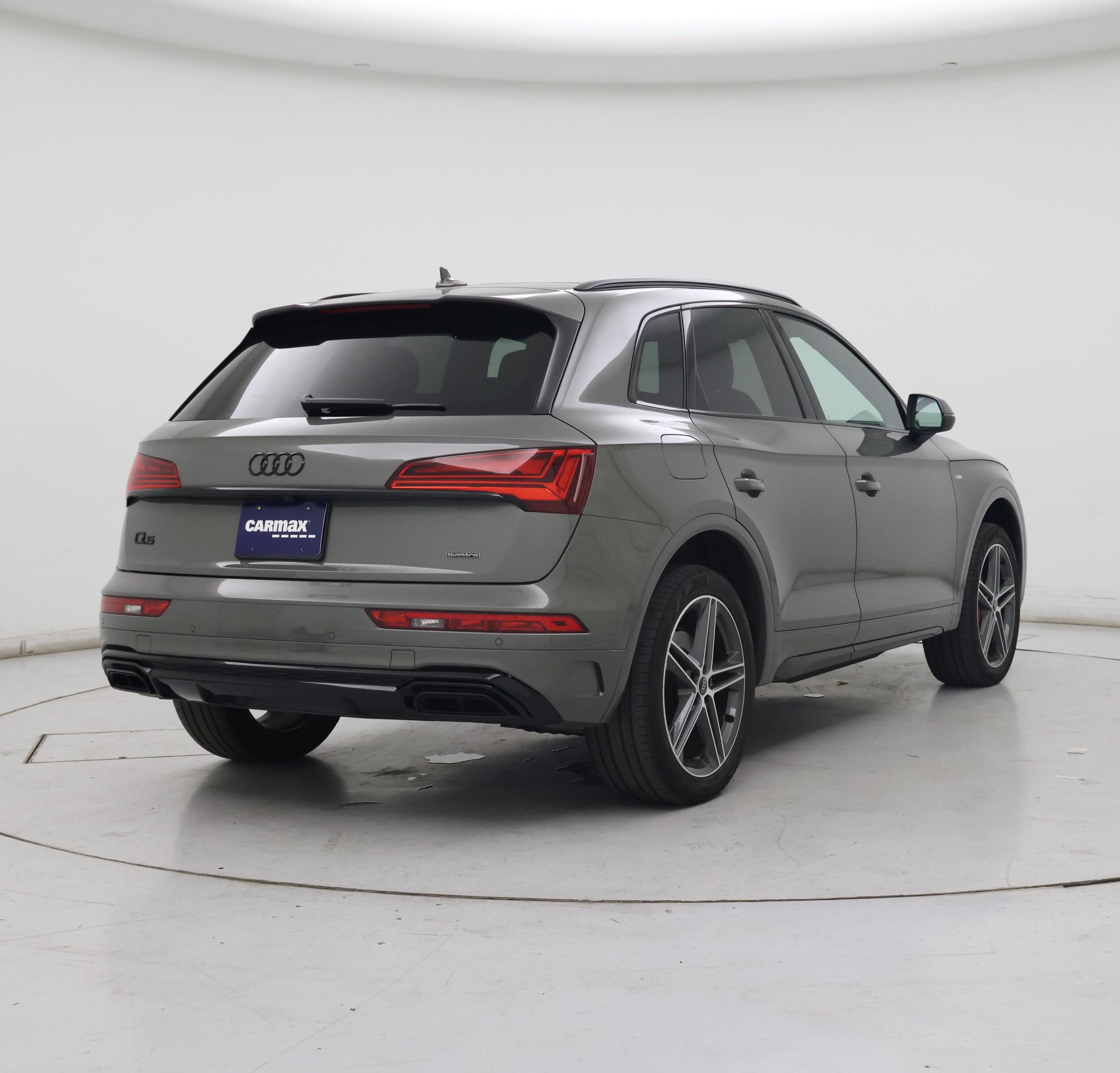 Thumbnail: 2024 Audi Q5 - 8