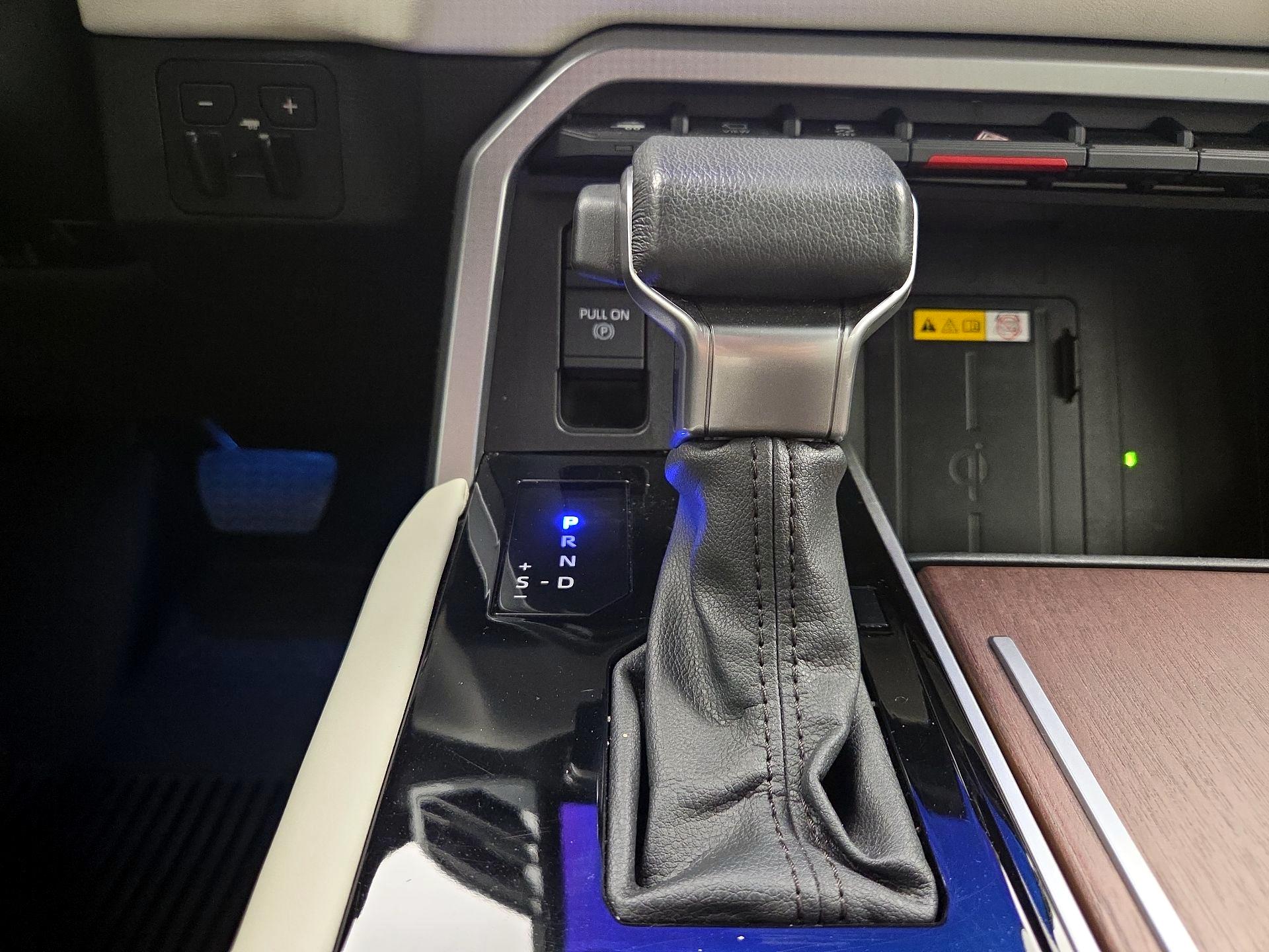 Thumbnail: 2023 Toyota Sequoia - 18