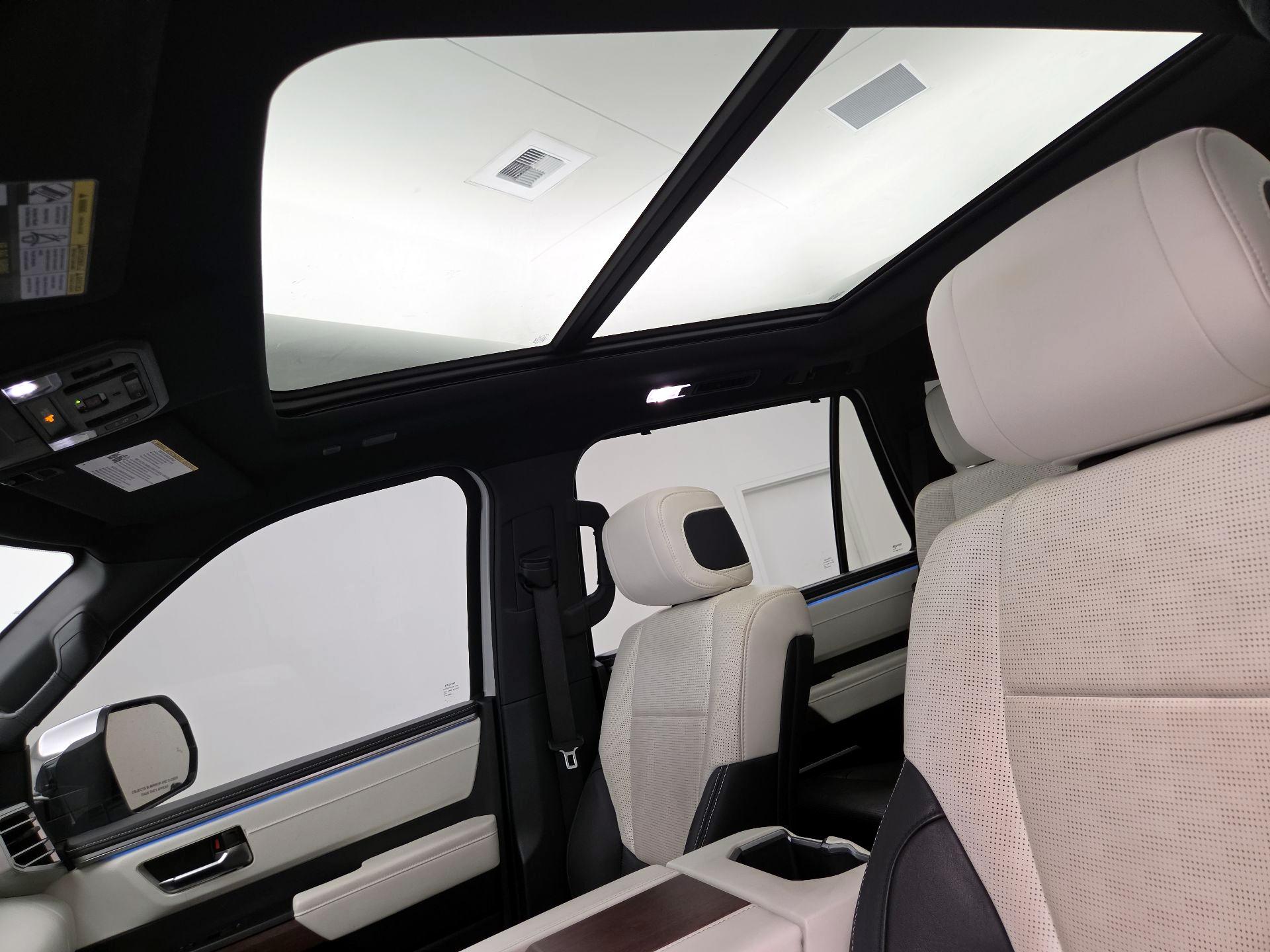 Thumbnail: 2023 Toyota Sequoia - 20