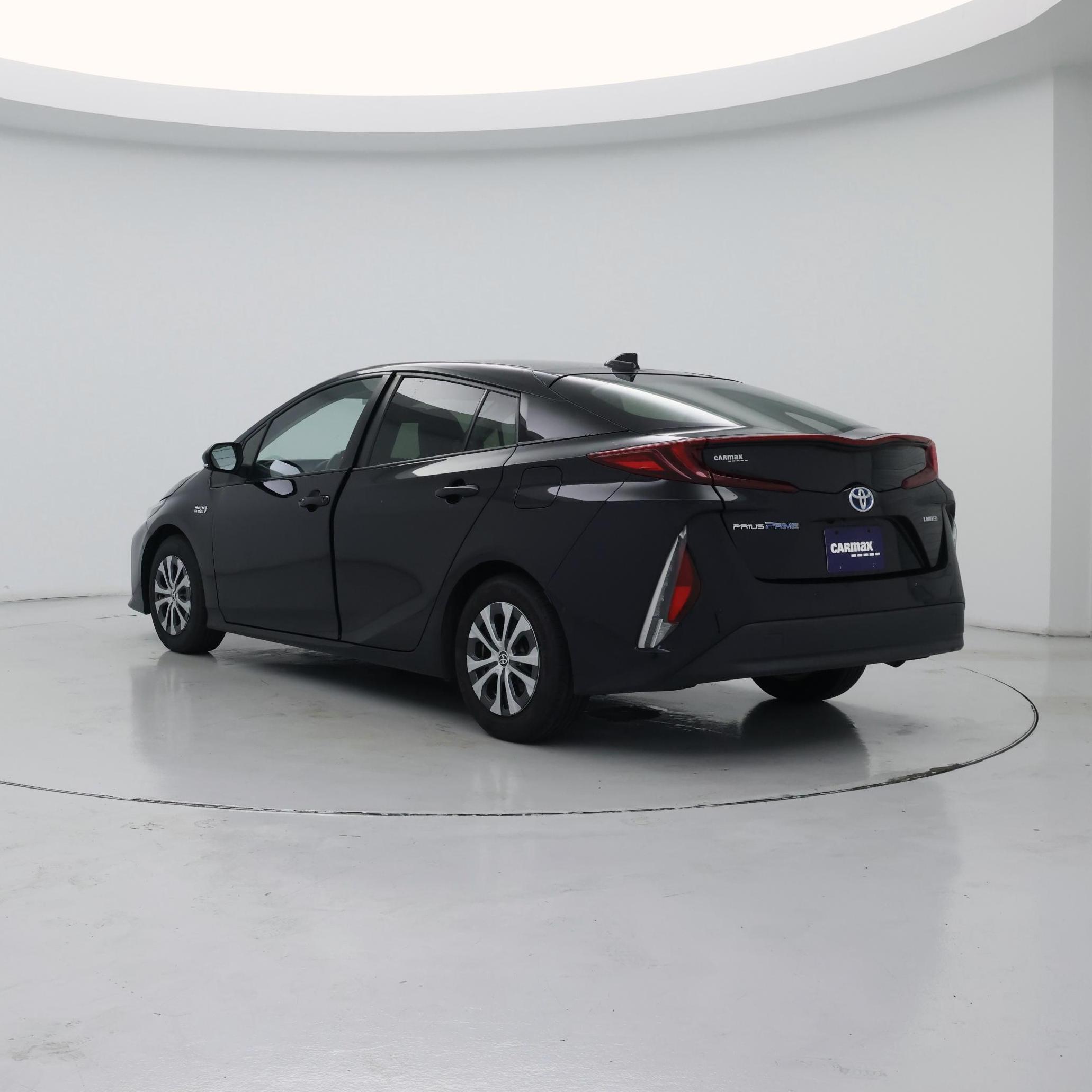 Thumbnail: 2022 Toyota Prius Prime - 2