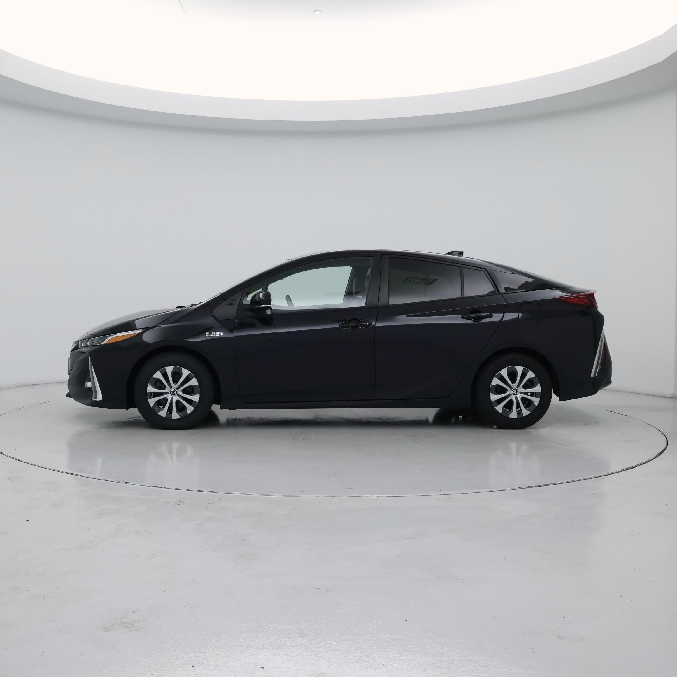 Thumbnail: 2022 Toyota Prius Prime - 3
