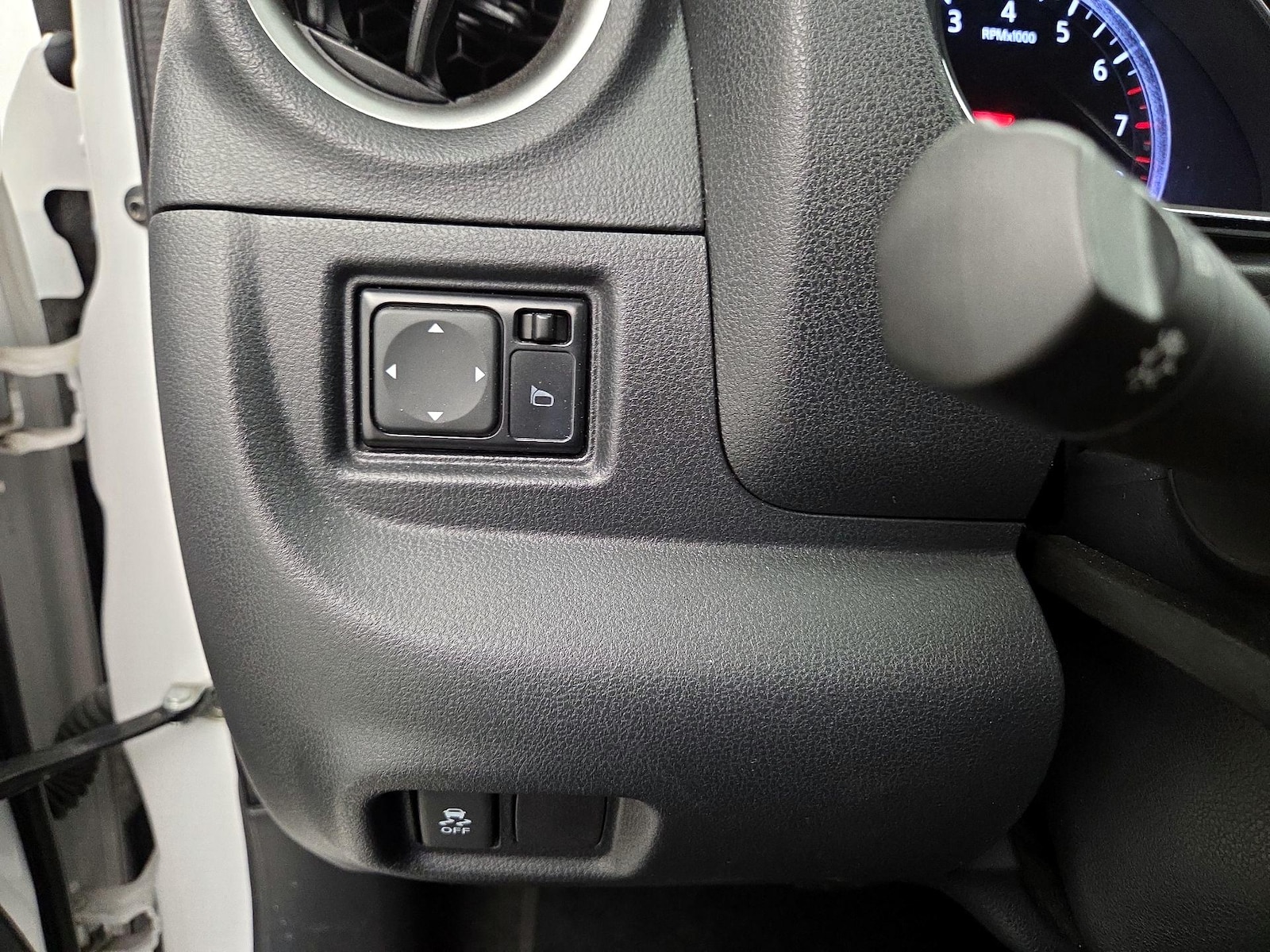 2017 Nissan Versa Sedan SV - Photo 14