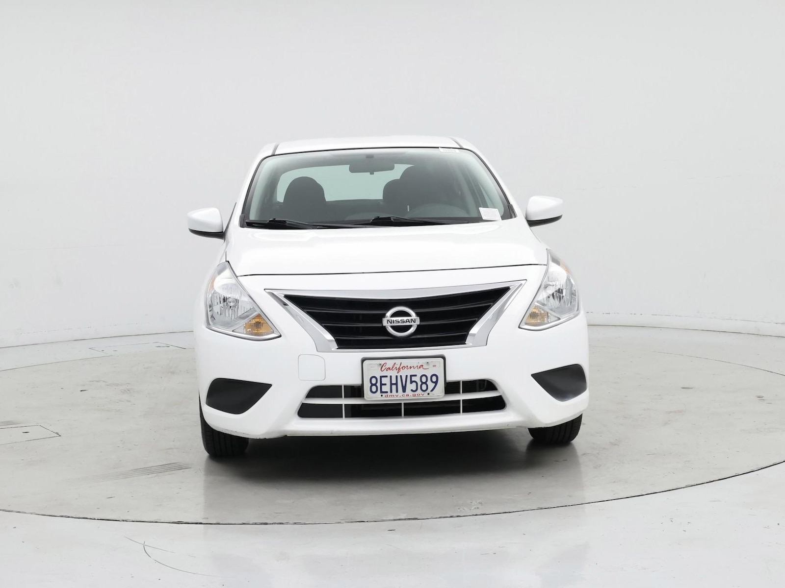 2017 Nissan Versa Sedan SV - Photo 6