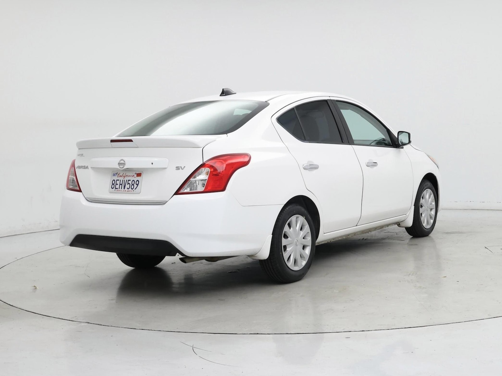 2017 Nissan Versa Sedan SV - Photo 9