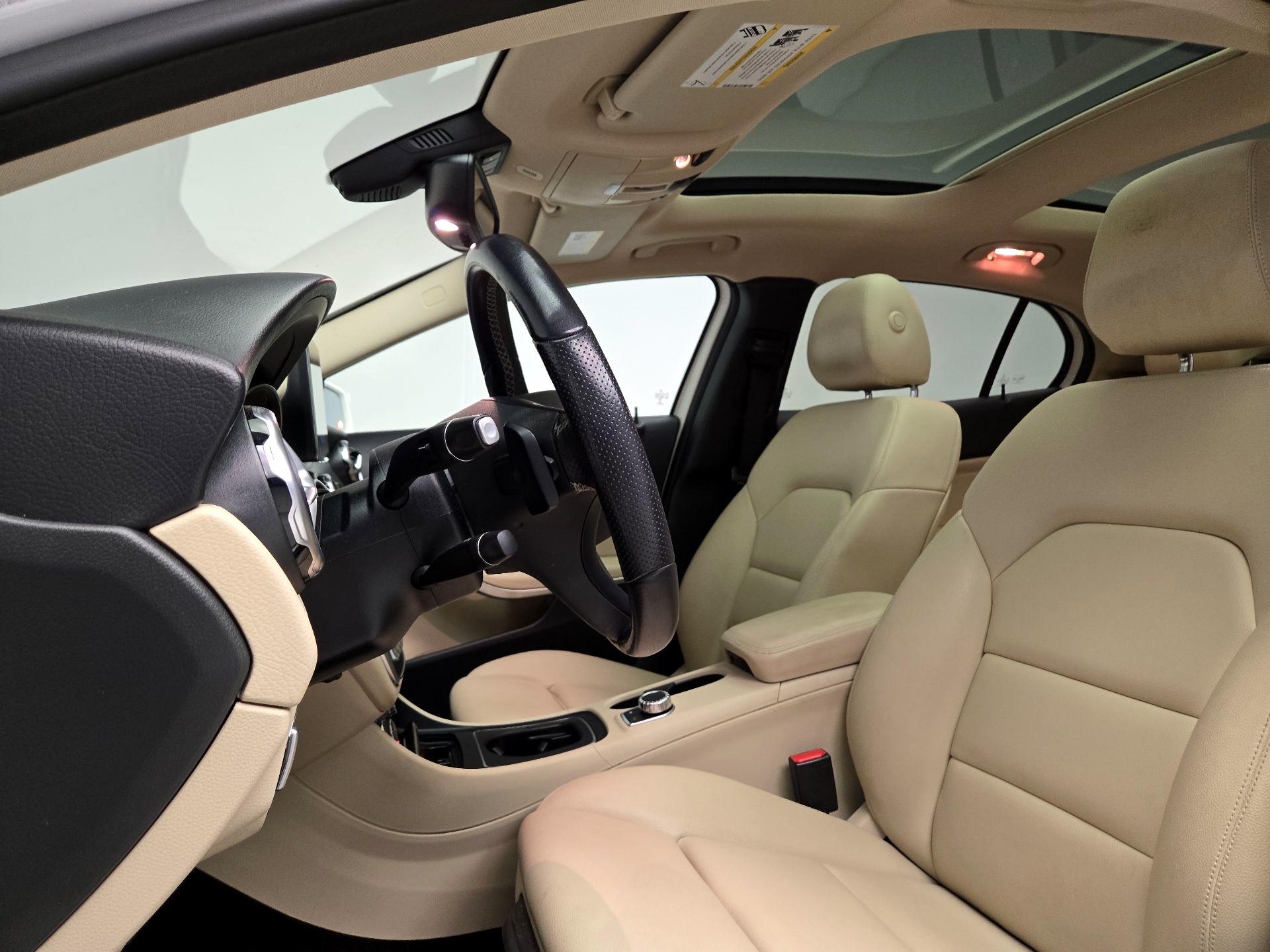 Thumbnail: 2020 Mercedes-Benz GLA - 19