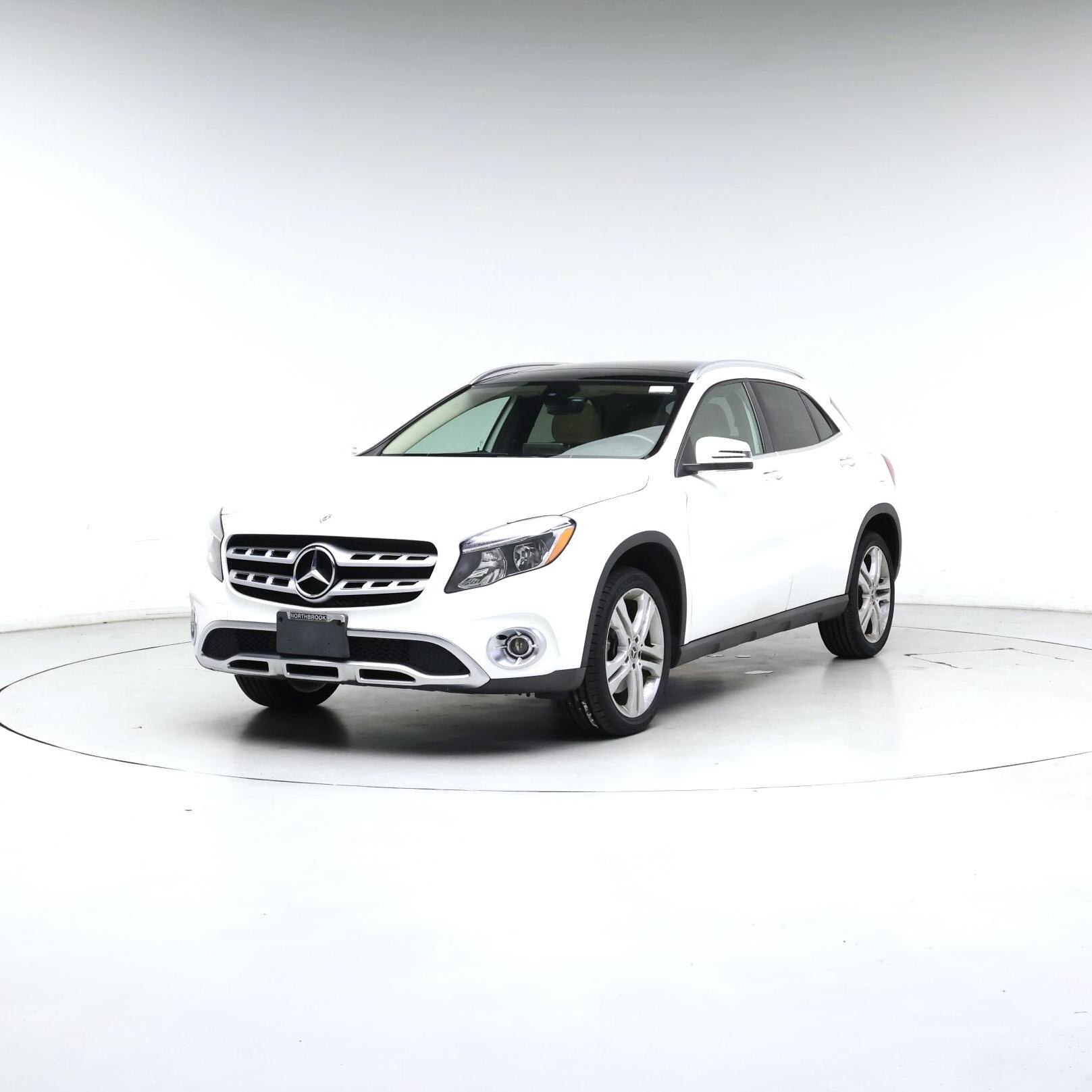 Thumbnail: 2020 Mercedes-Benz GLA - 4