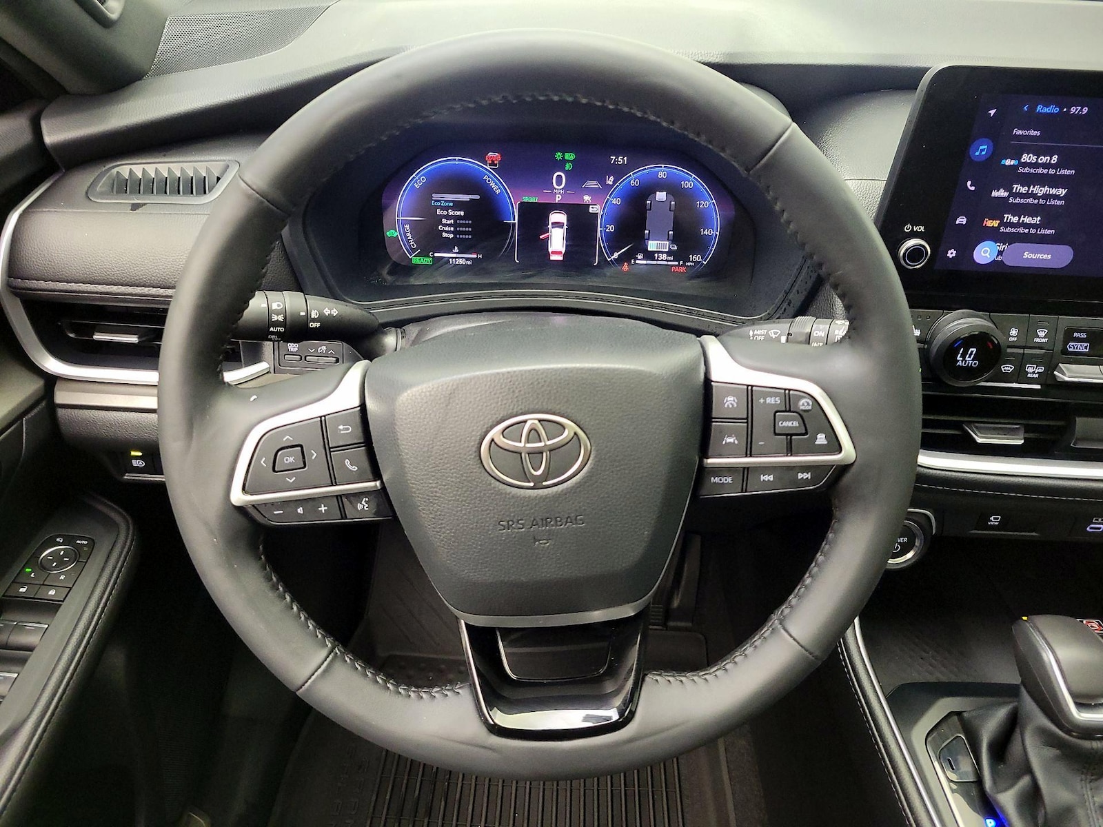 2026 Toyota Grand Highlander Nightshade - Photo 11