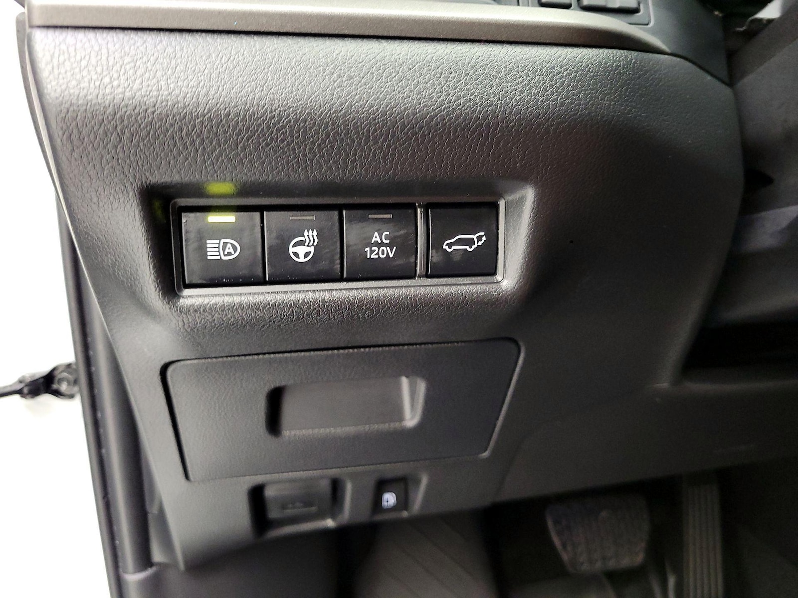 2026 Toyota Grand Highlander Nightshade - Photo 14