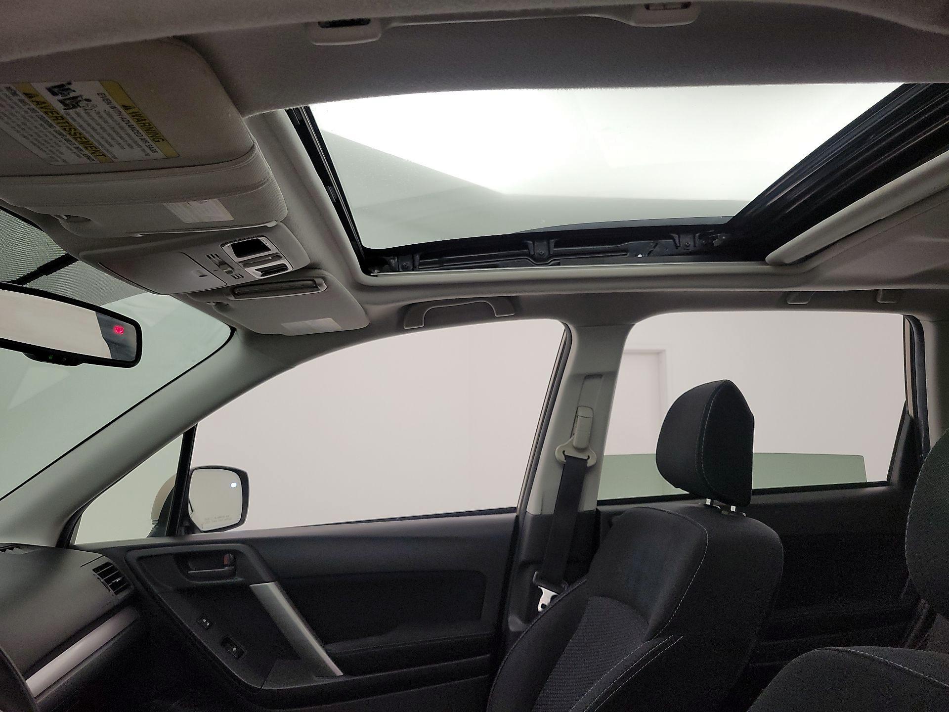 Thumbnail: 2015 Subaru Forester - 18