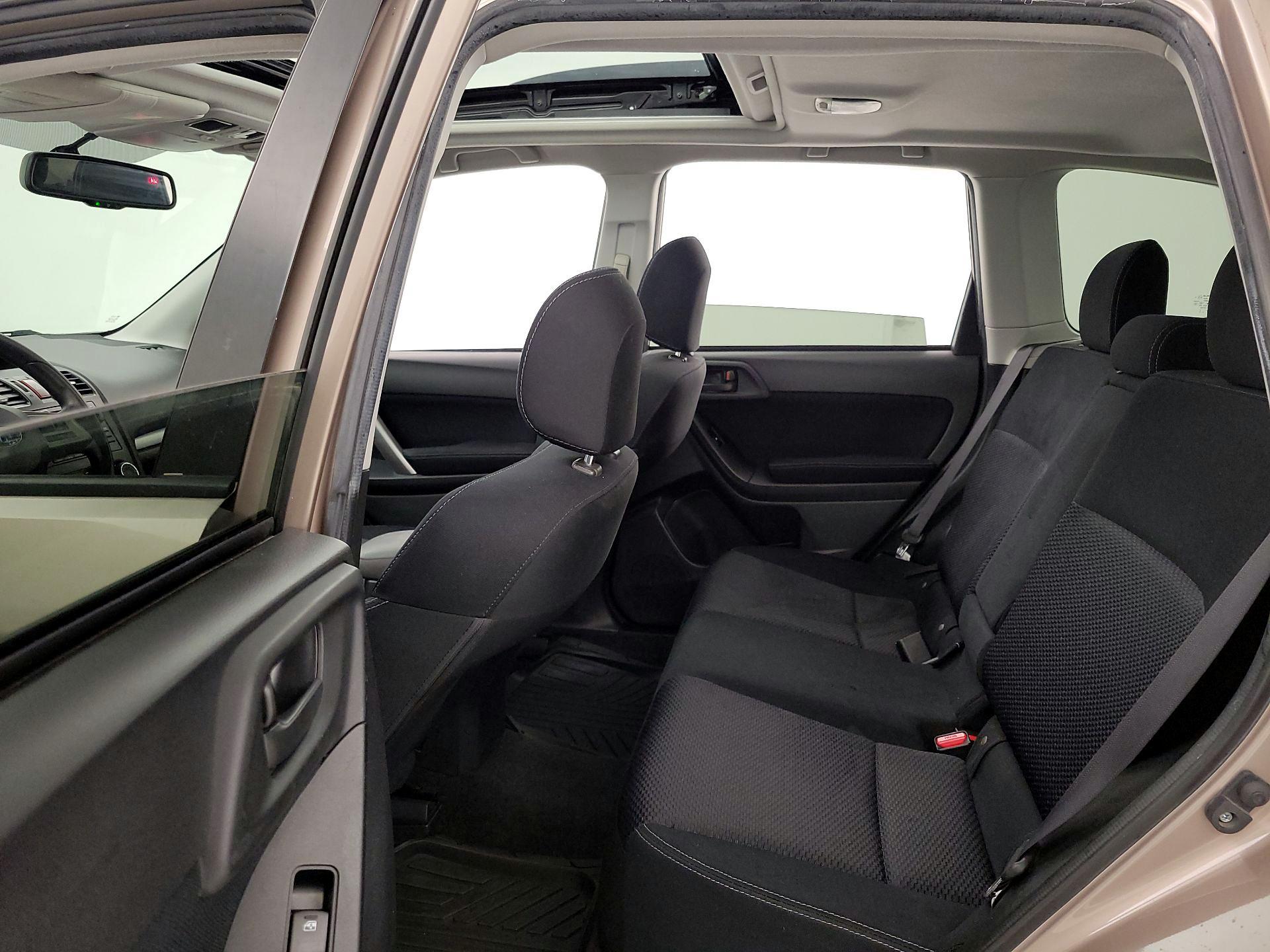 Thumbnail: 2015 Subaru Forester - 19
