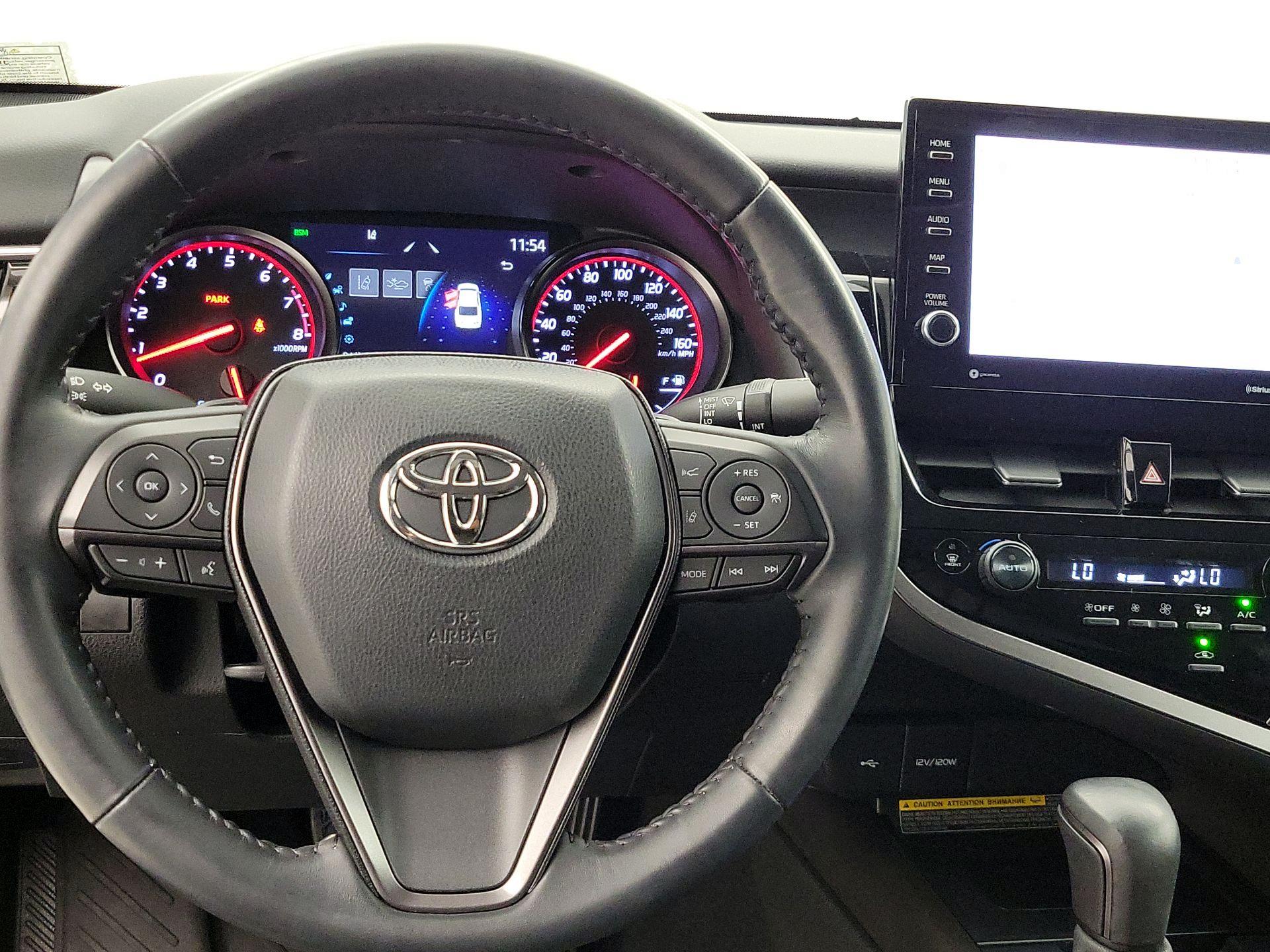 Thumbnail: 2021 Toyota Camry - 10