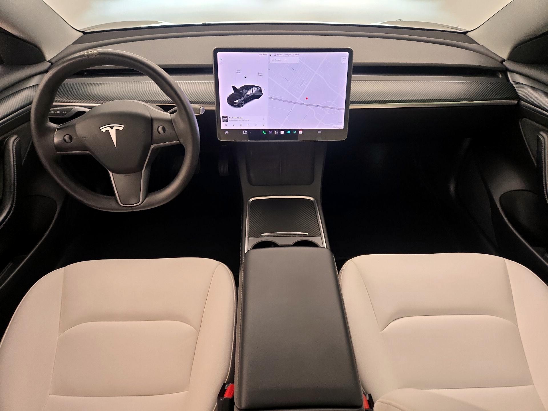 Thumbnail: 2022 Tesla Model 3 - 9